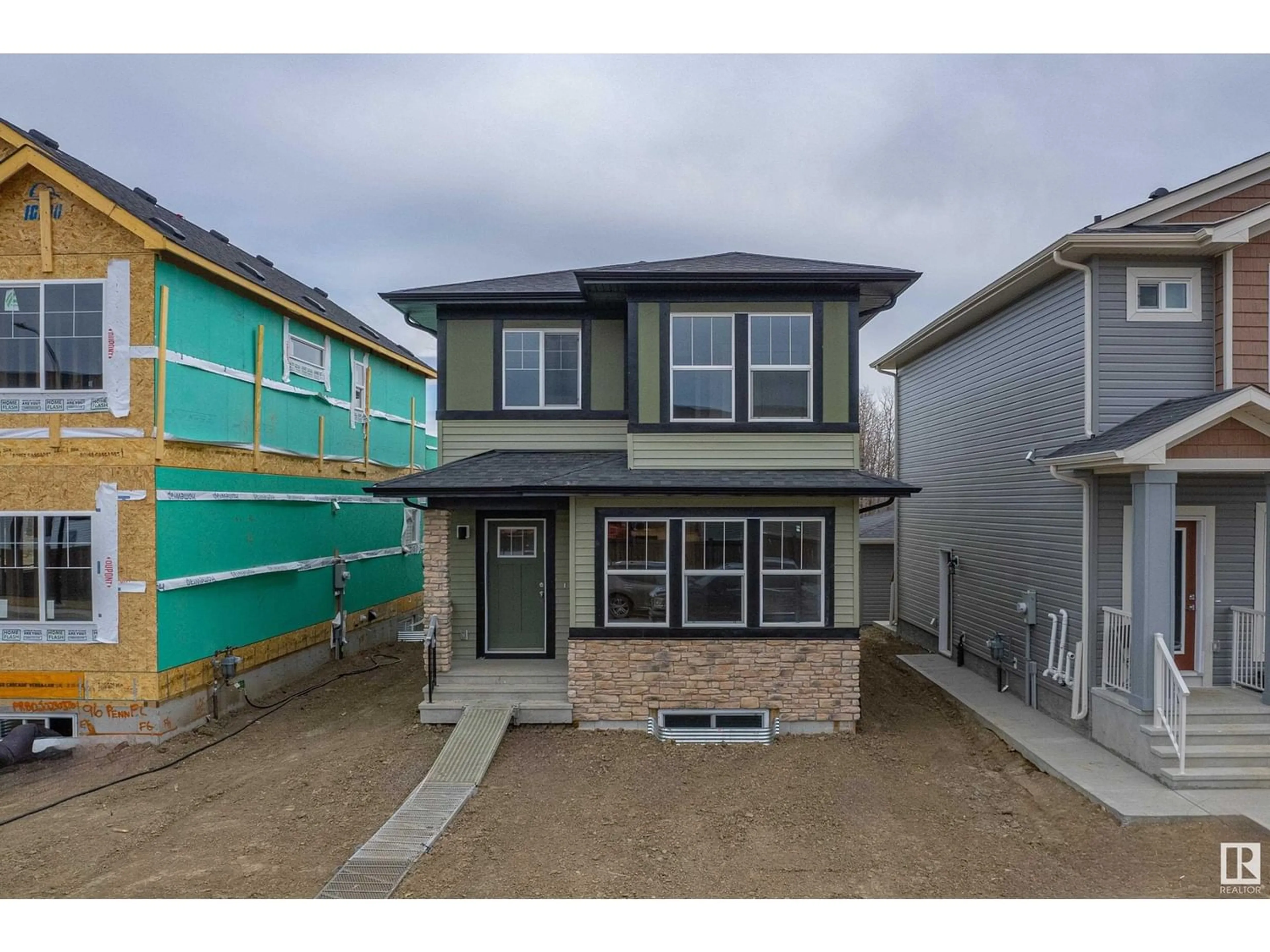 Frontside or backside of a home for 98 PENN PL, Spruce Grove Alberta T7X2W7