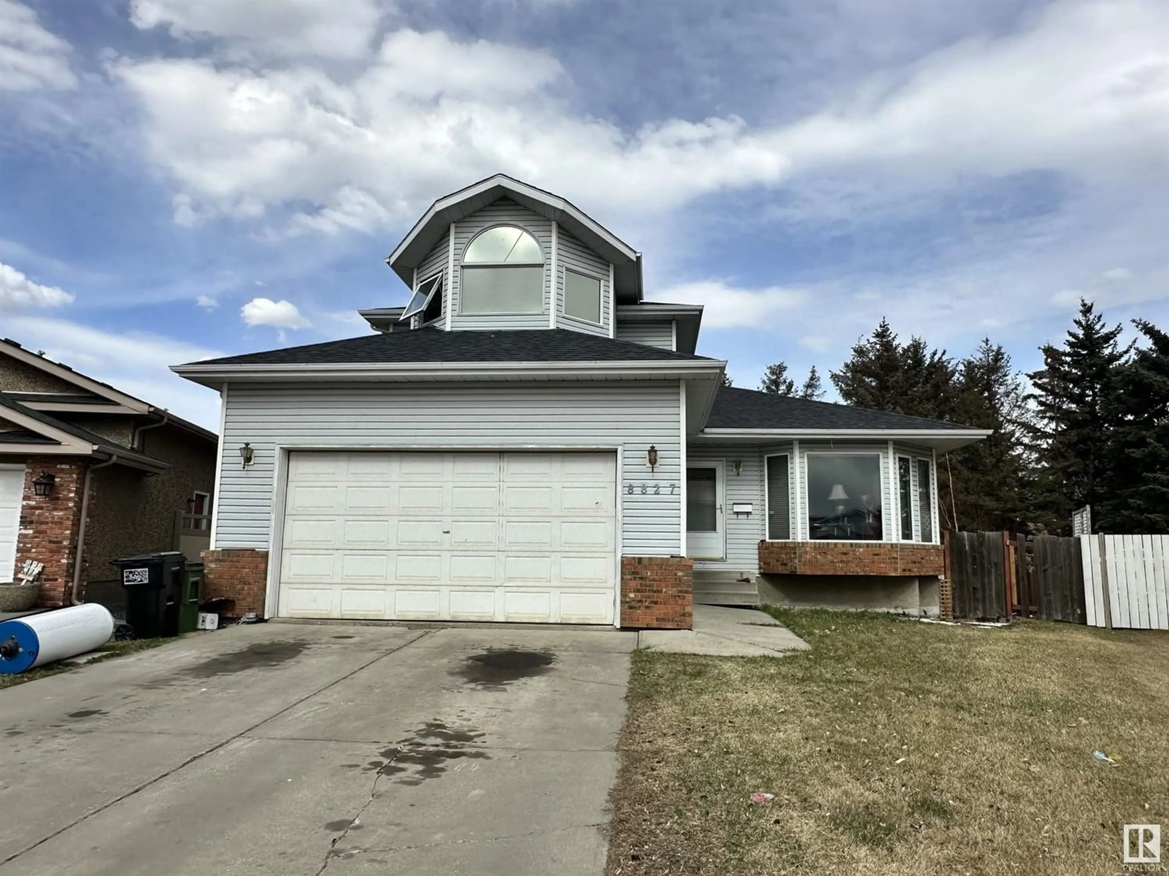 Frontside or backside of a home for 8827 188 ST NW, Edmonton Alberta T5T5Z8