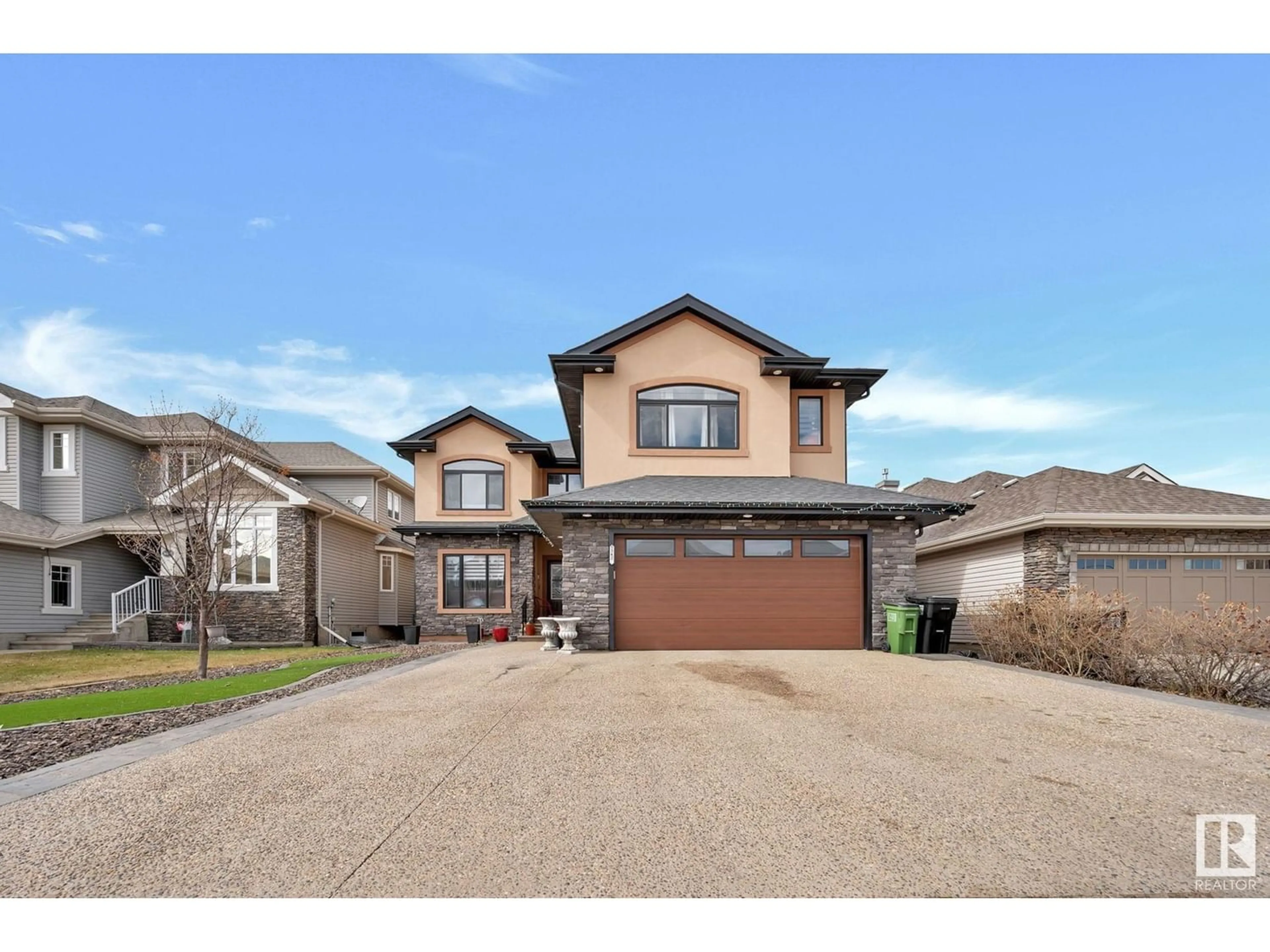 Frontside or backside of a home for 5342 MULLEN BN NW, Edmonton Alberta T6R0P9