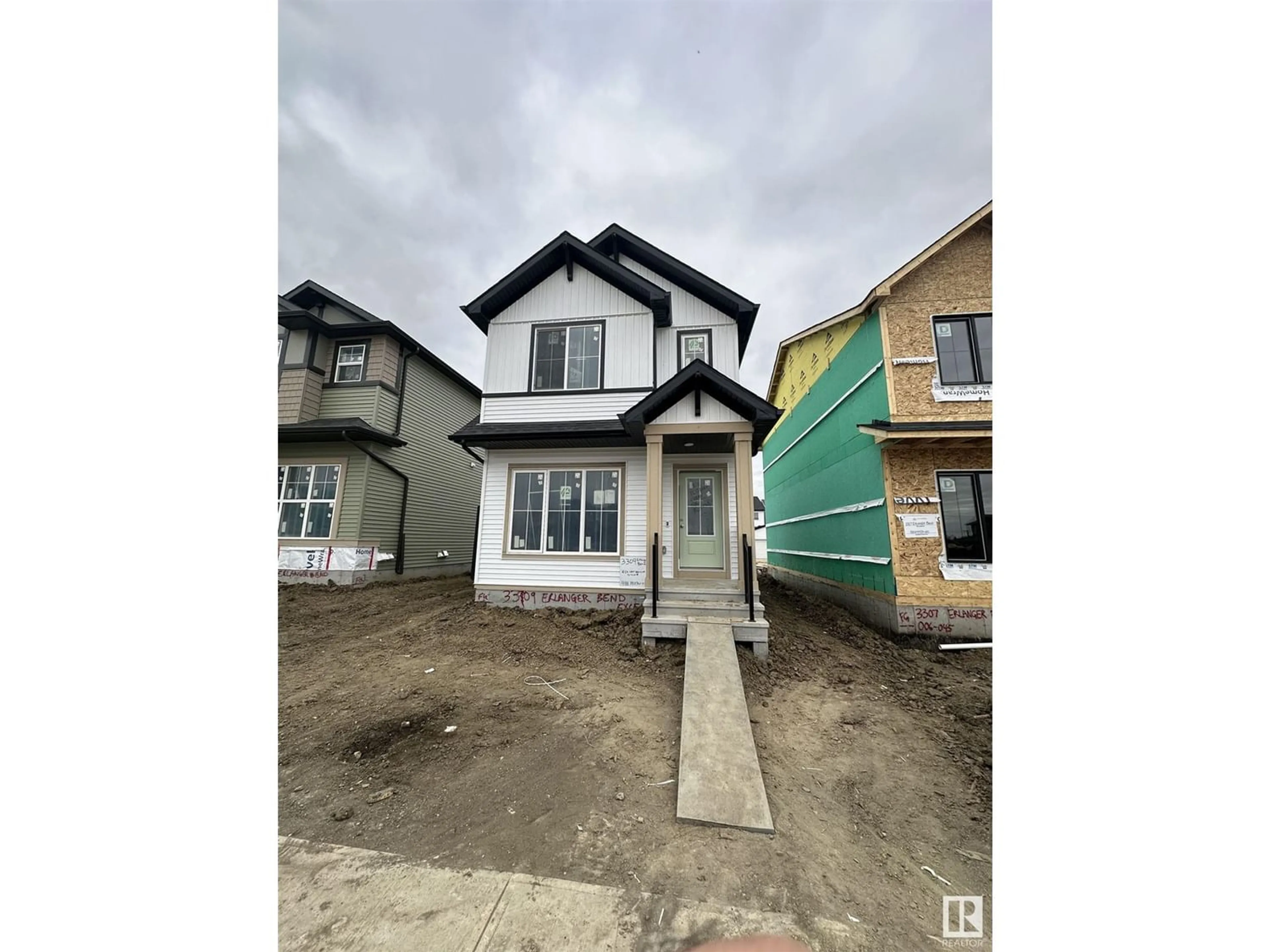 Frontside or backside of a home for 3309 ERLANGER BN NW, Edmonton Alberta T6M1S2
