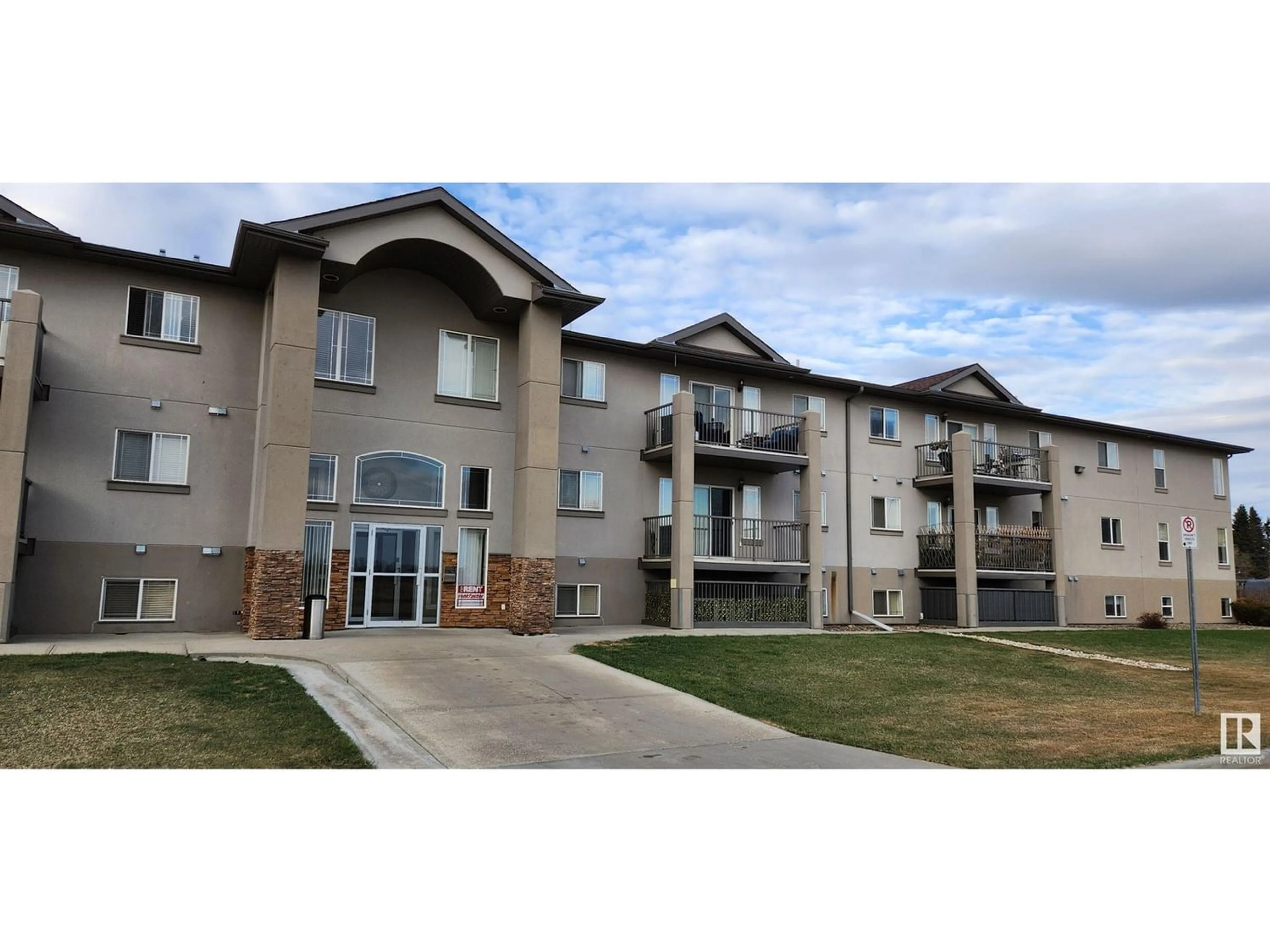 A pic from exterior of the house or condo for #211 5204 52 AV, Tofield Alberta T0B4J0