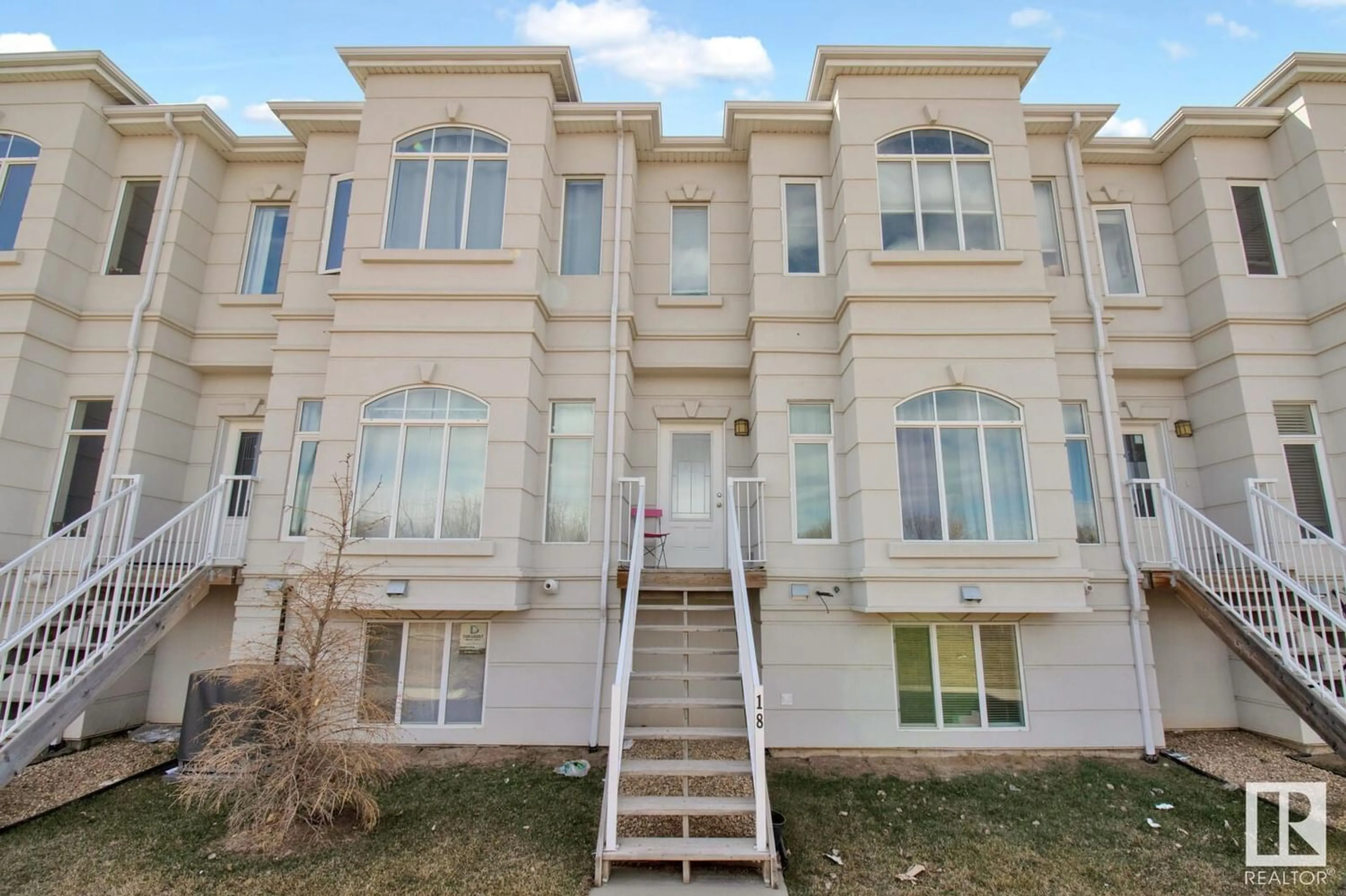A pic from exterior of the house or condo for #18 723 172 ST SW, Edmonton Alberta T6W2N6