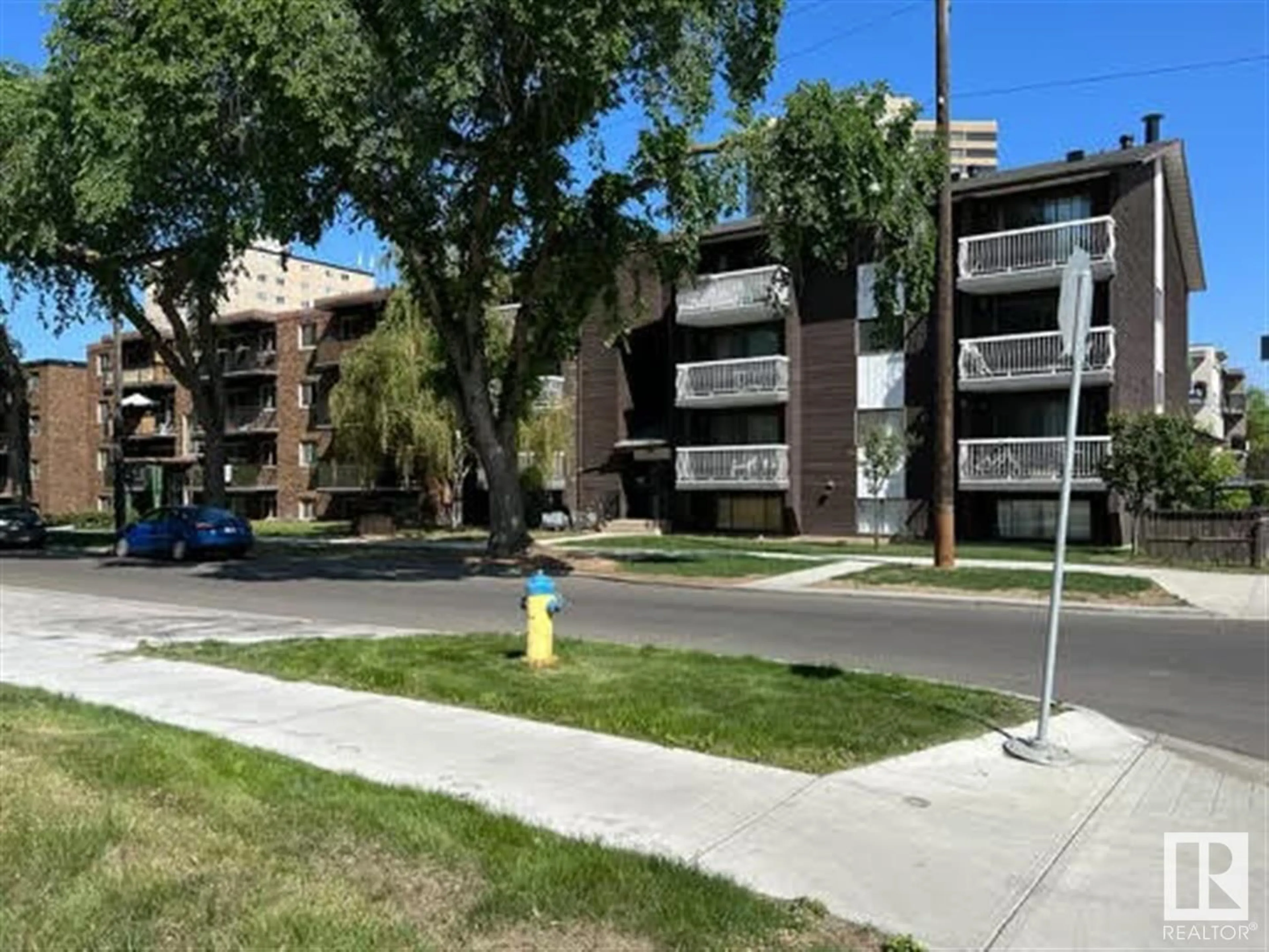 A pic from exterior of the house or condo for #405 9904 90 AV NW, Edmonton Alberta T6E2T3
