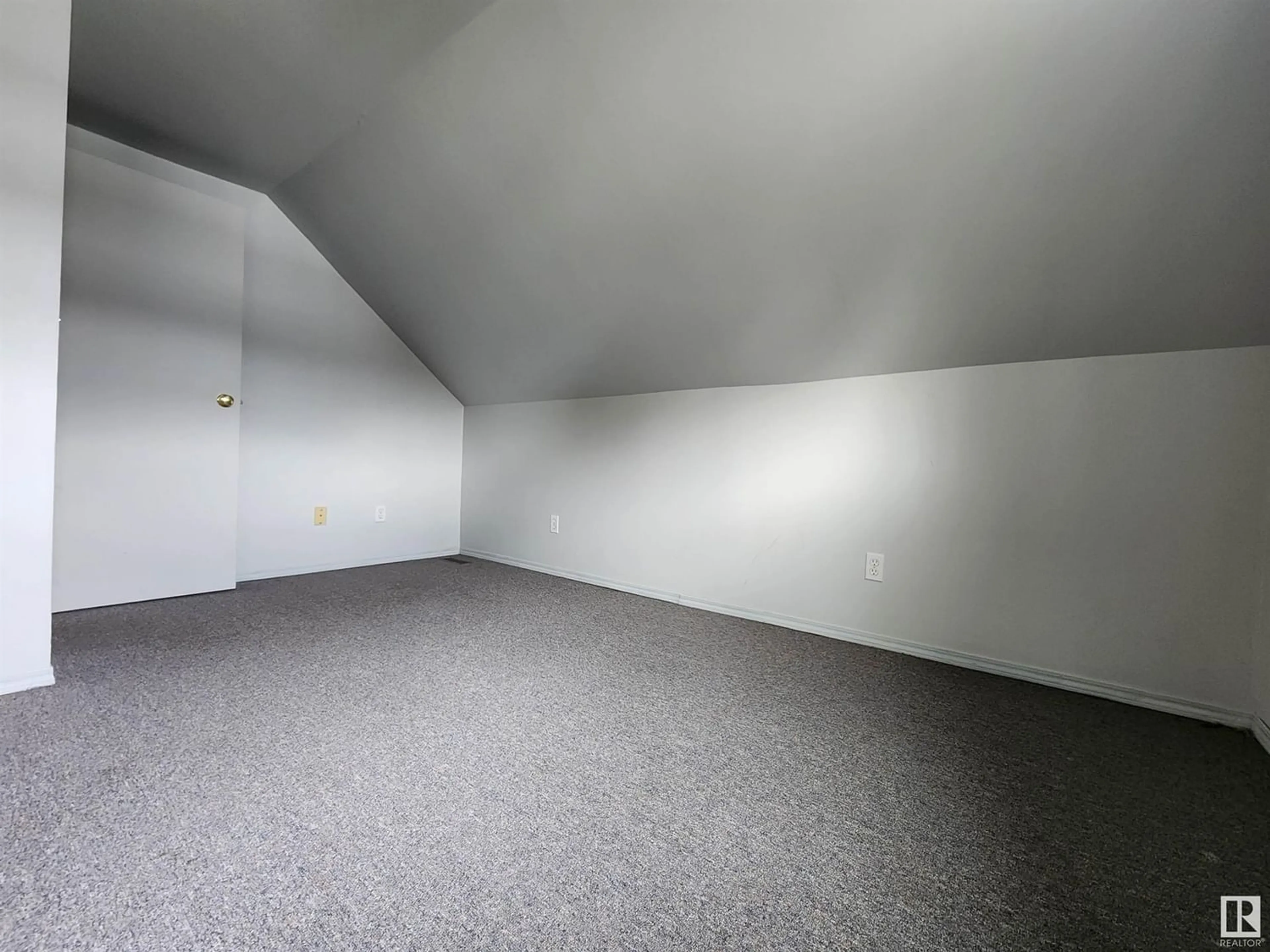 A pic of a room for 4708 52 AV, Wetaskiwin Alberta T9A0W6