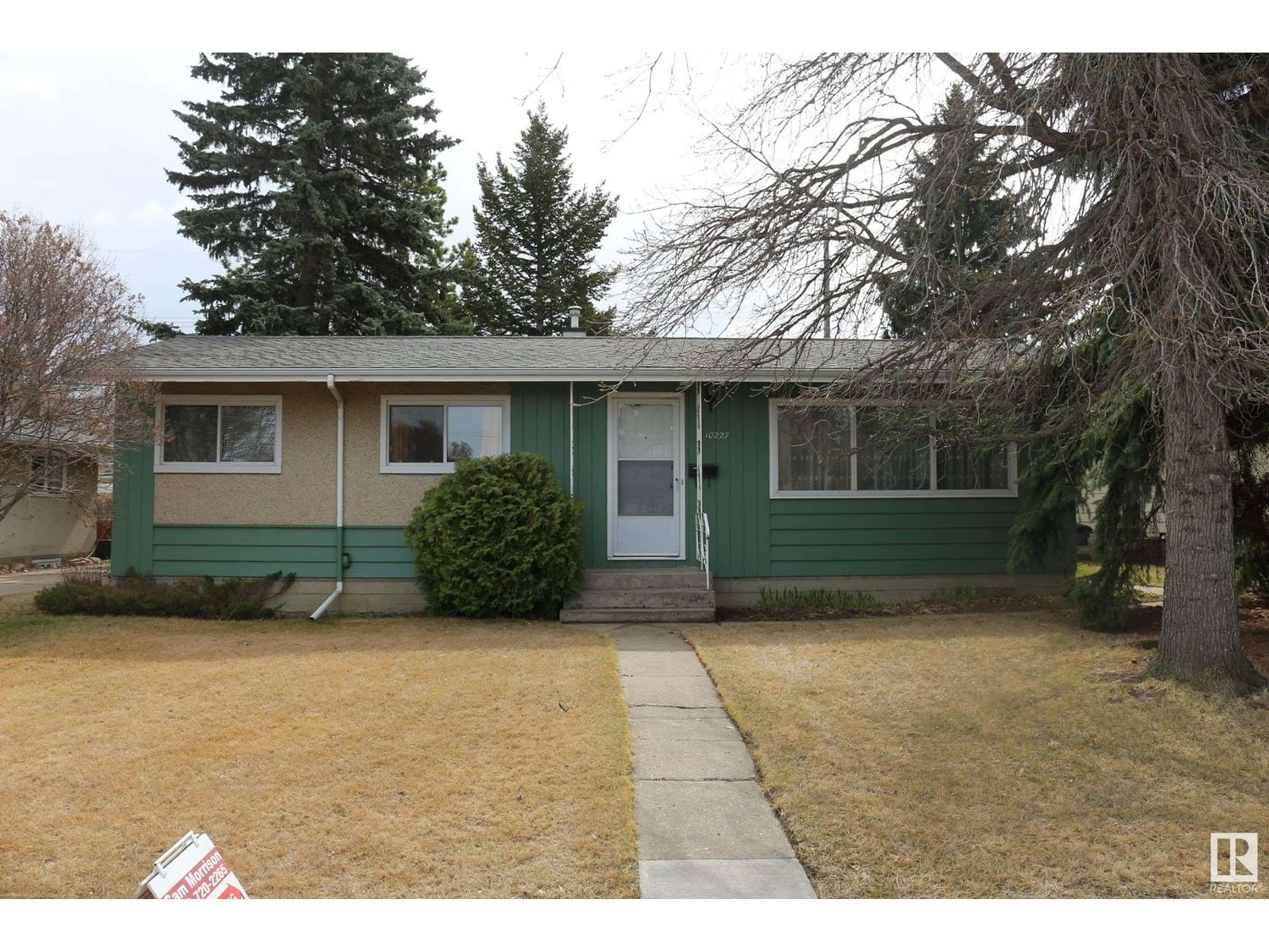 Frontside or backside of a home for 10227 FULTON RD NW, Edmonton Alberta T6A3T5