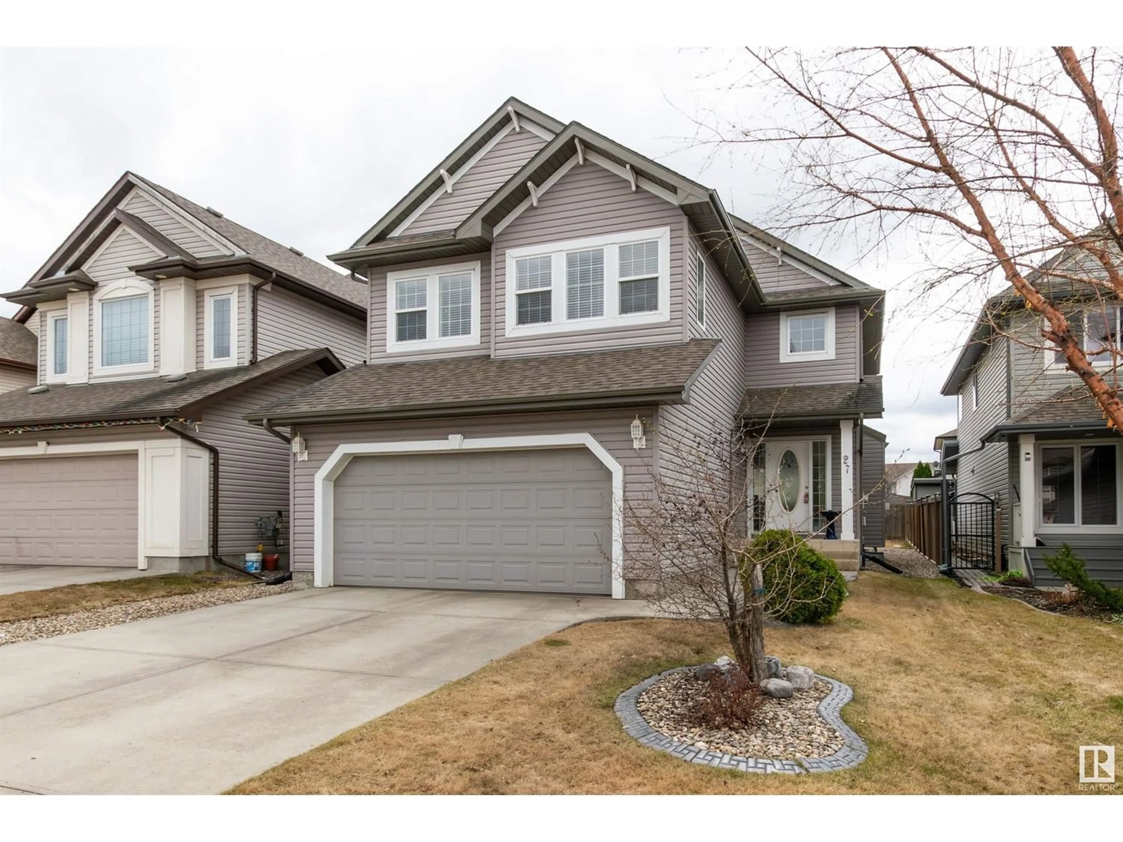 Frontside or backside of a home for 27 Summercourt TC, Sherwood Park Alberta T8H2W1