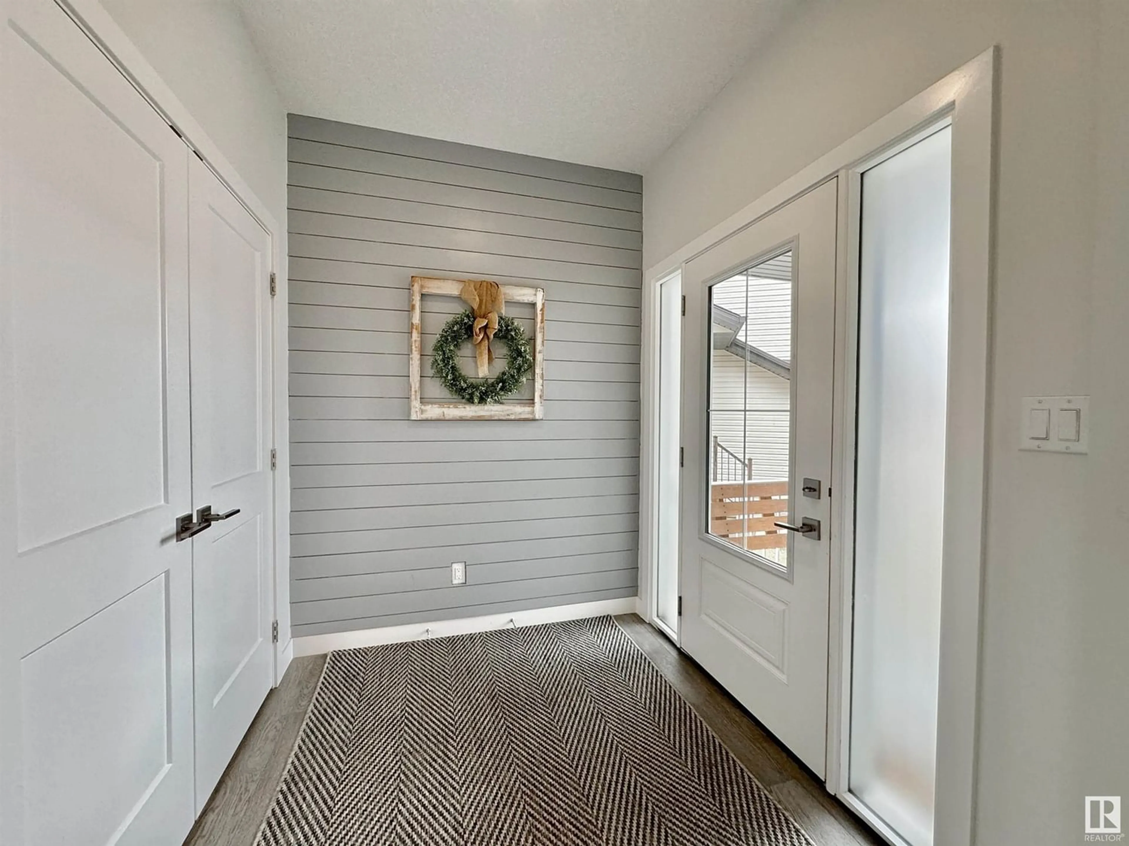 Indoor entryway for 66 Ellice BN, Fort Saskatchewan Alberta T8L0V1