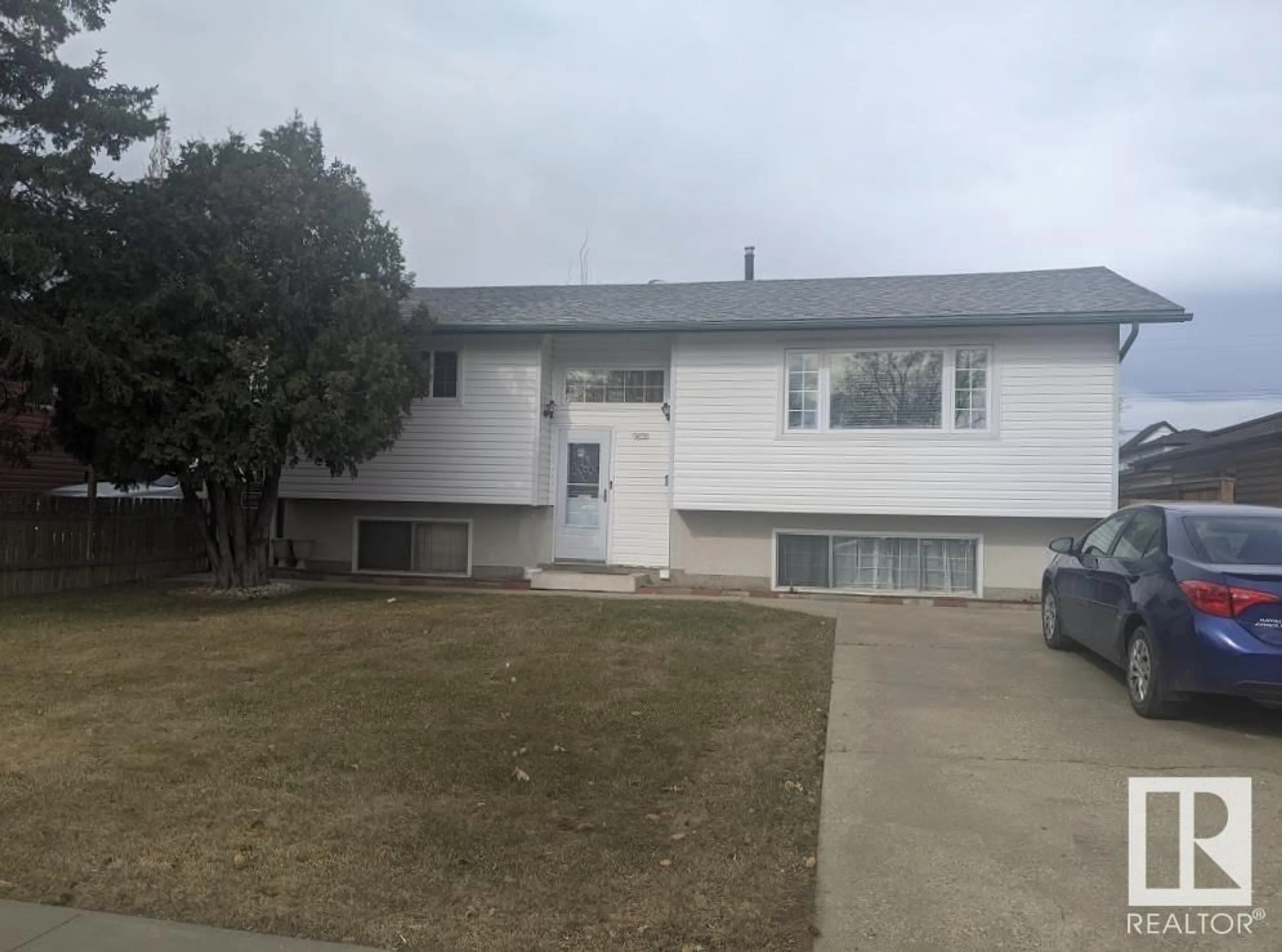 Frontside or backside of a home for 9828 154 ST NW, Edmonton Alberta T5P2G6