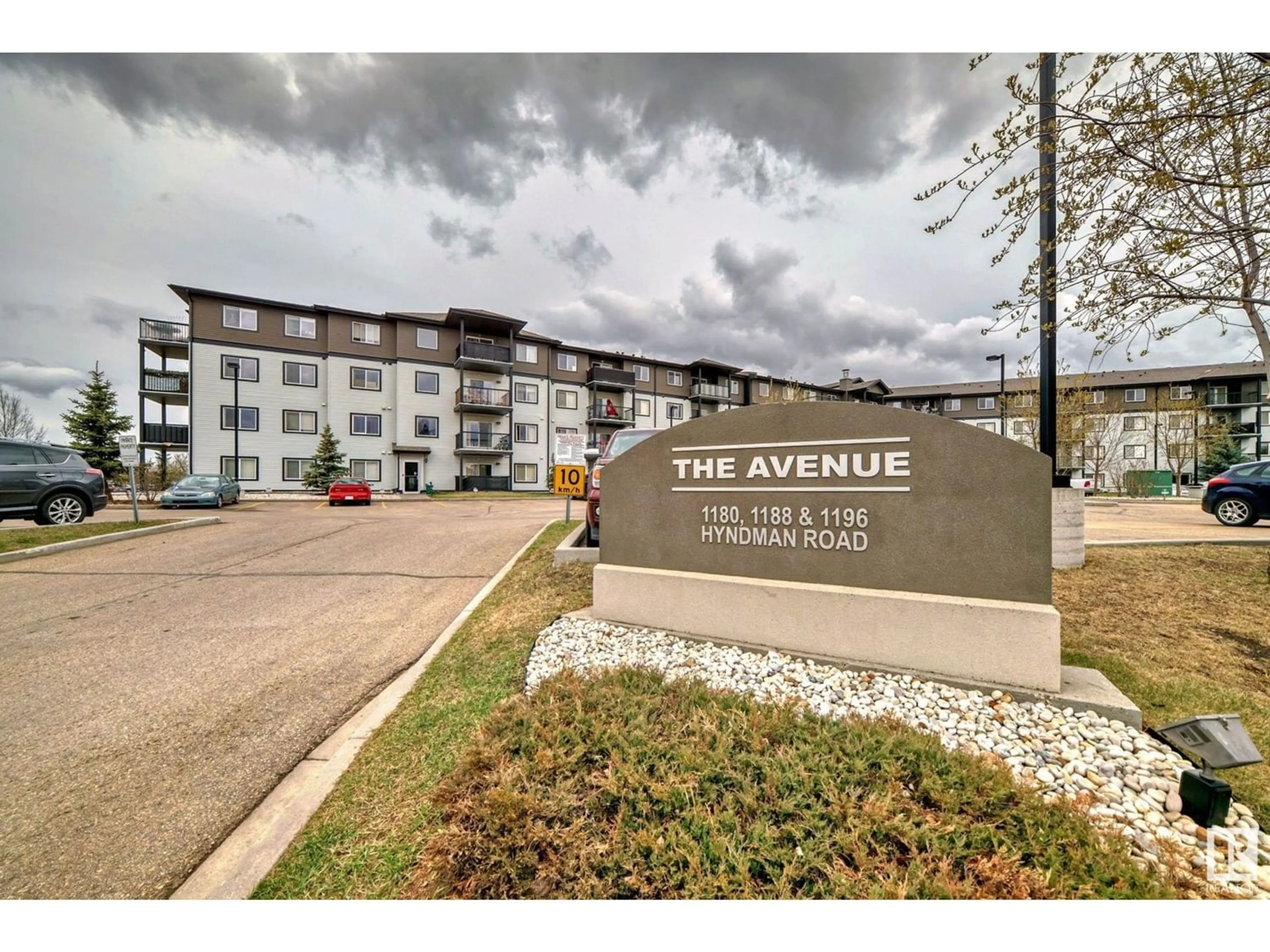 A pic from exterior of the house or condo for #308 1188 HYNDMAN RD NW, Edmonton Alberta T5A0E9