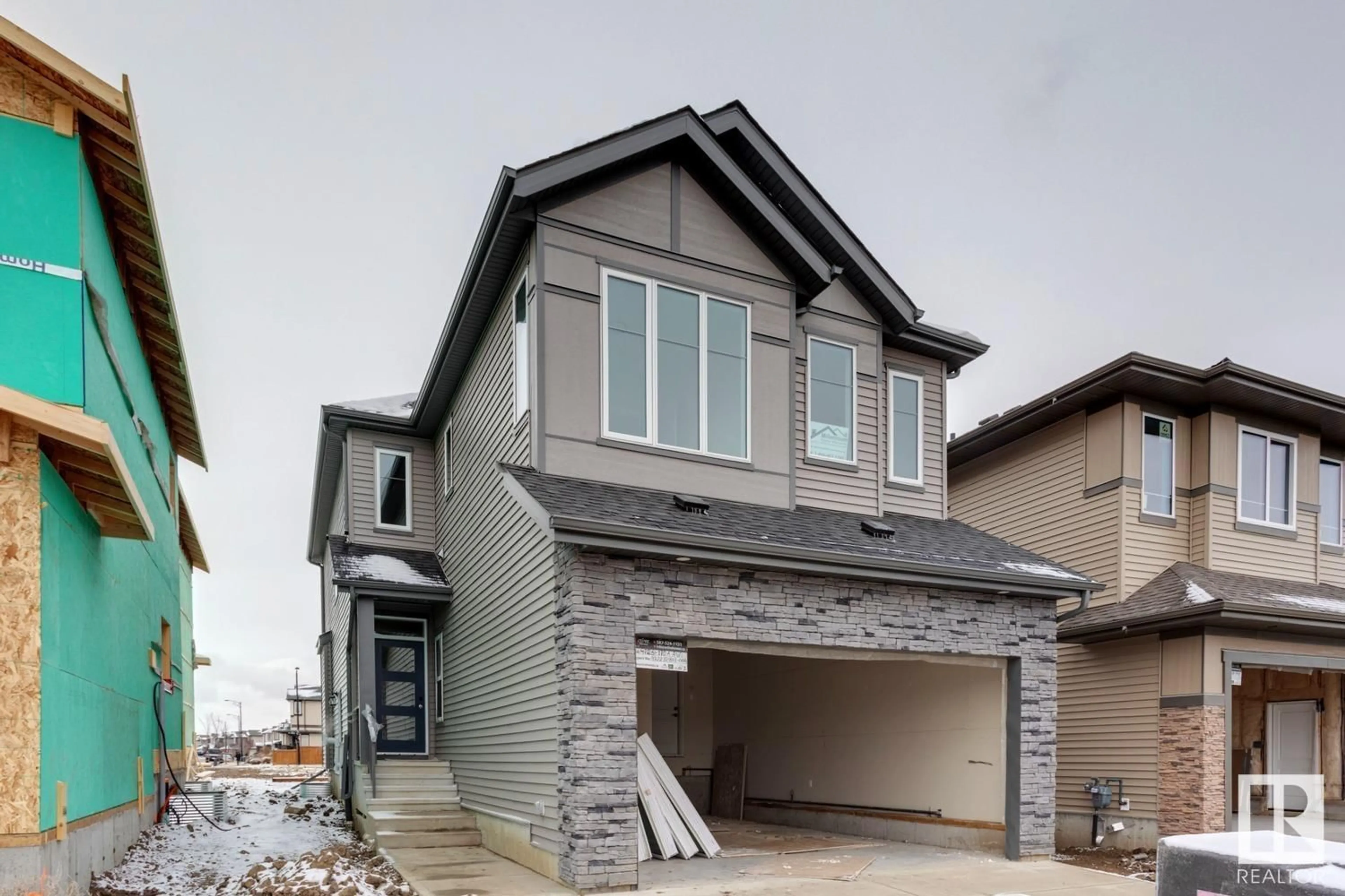 Frontside or backside of a home for 4726 170 A AV NW, Edmonton Alberta T5Z0R4