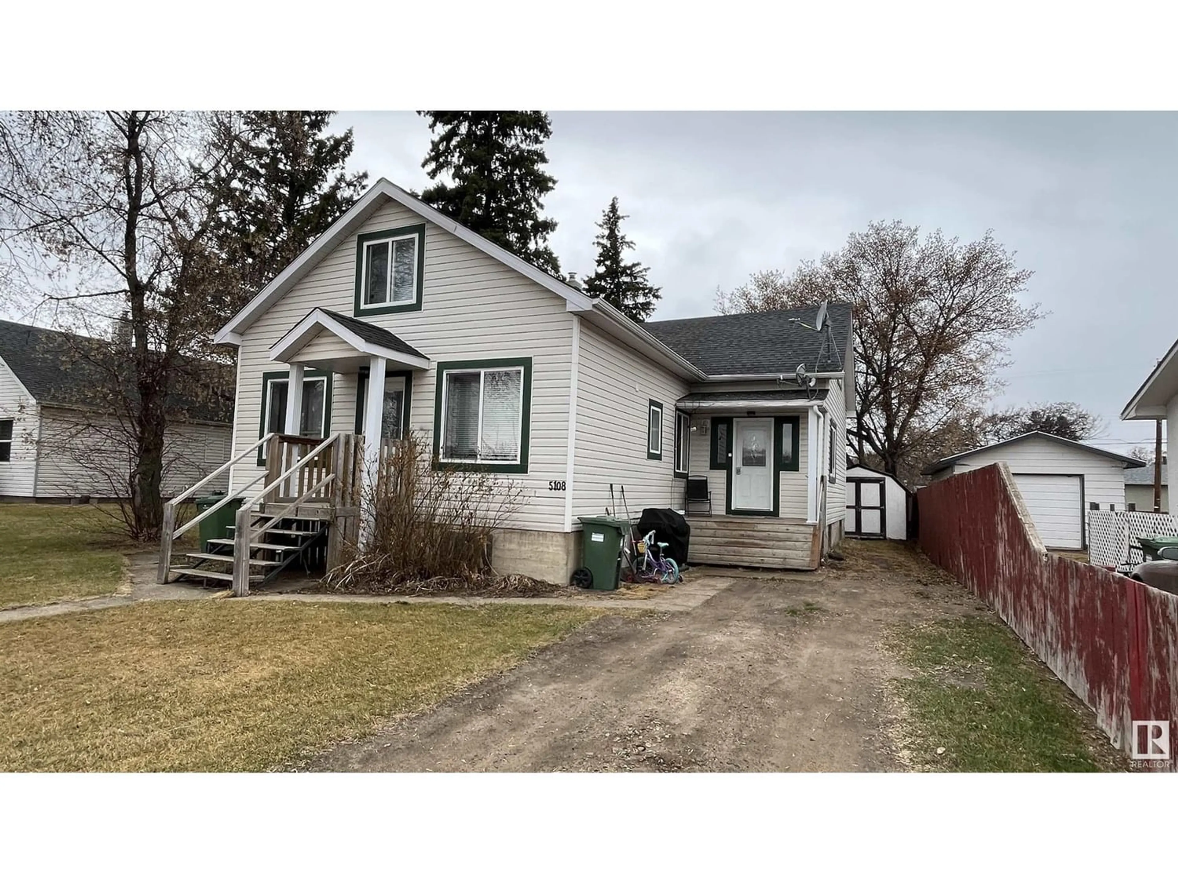 Frontside or backside of a home for 5108 50, Bonnyville Town Alberta T9N0A6
