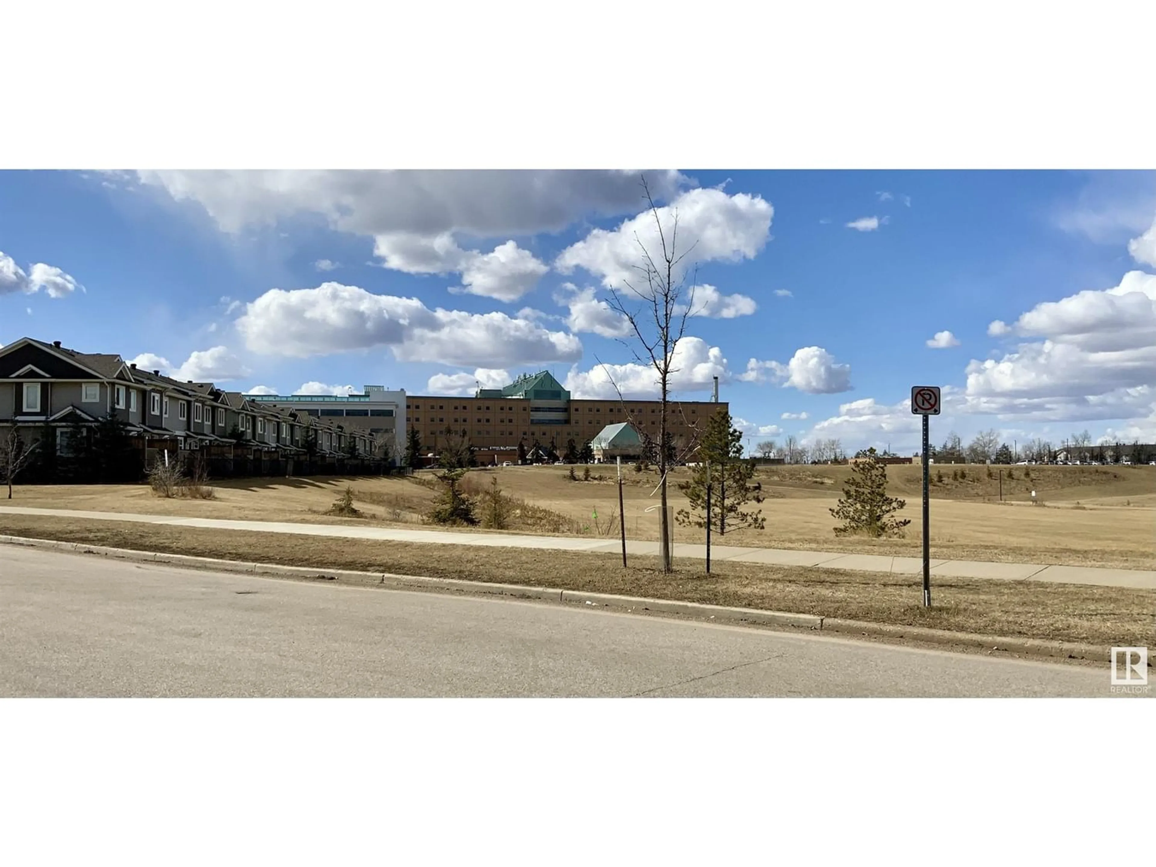 Street view for 209 YOUVILLE DR E NW, Edmonton Alberta T6L7E7