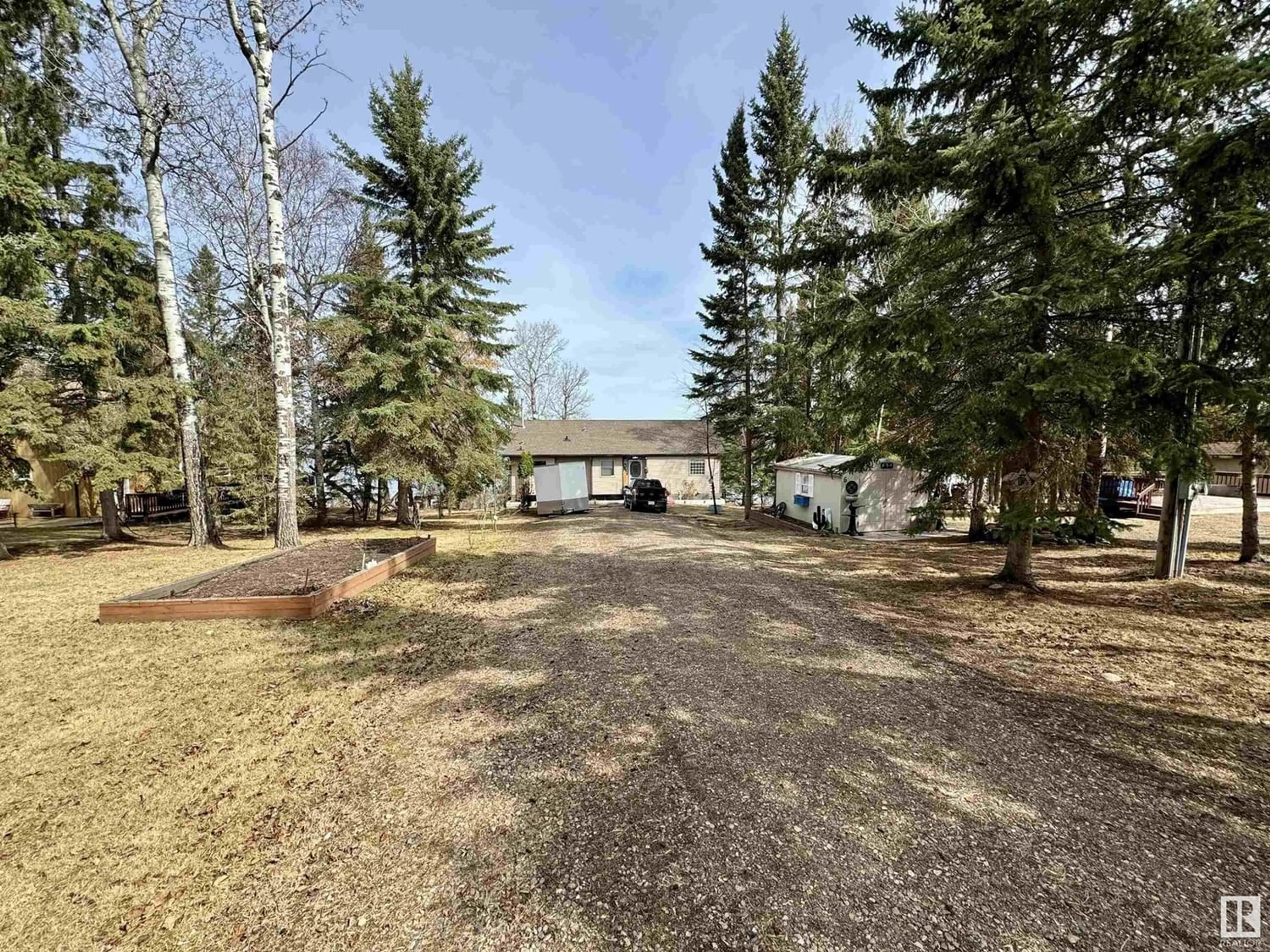 A pic from exterior of the house or condo for 505 60017 RR 110 A, Rural St. Paul County Alberta T0A0C0