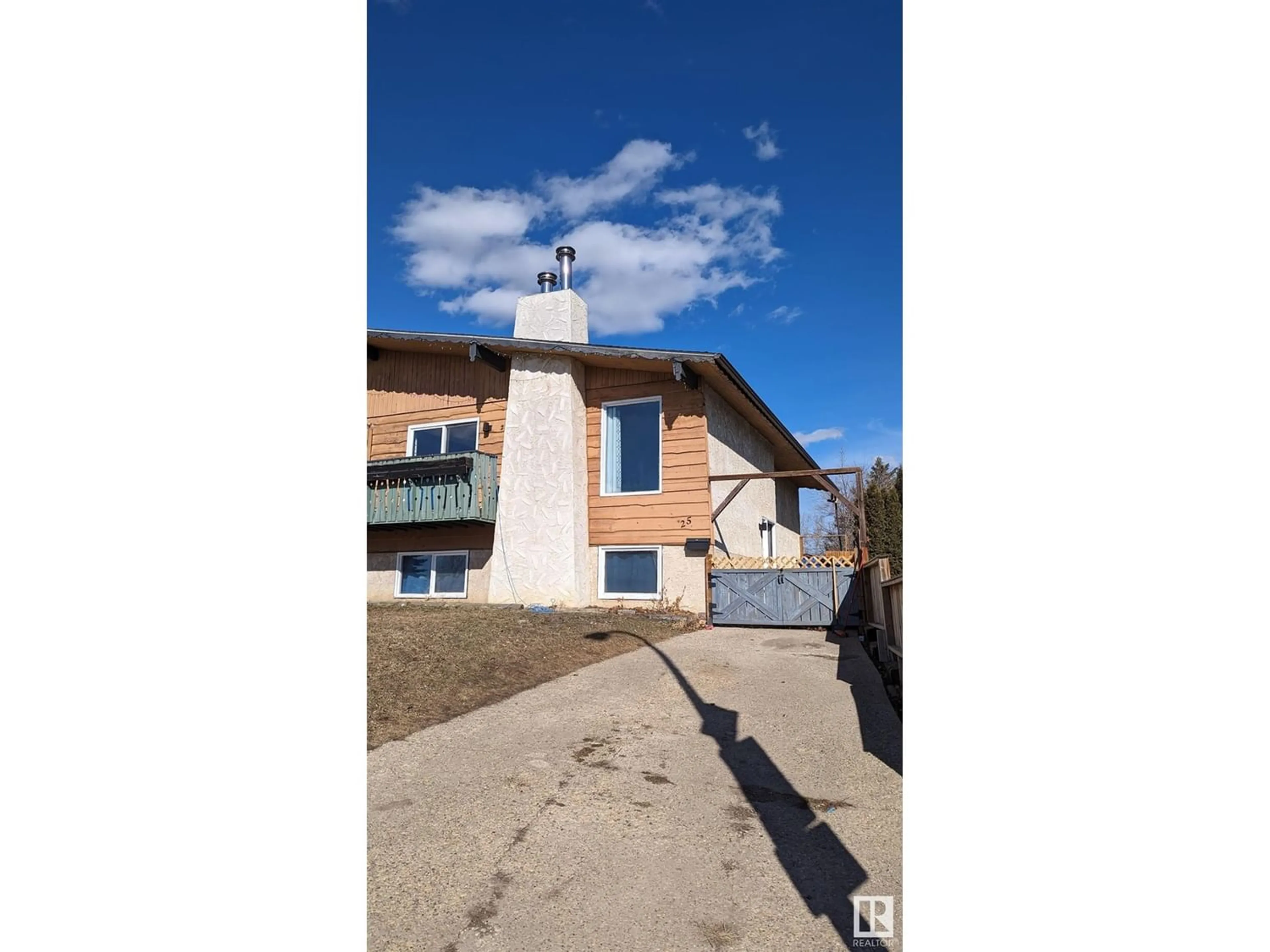 A pic from exterior of the house or condo for 25 Northey AV, Red Deer Alberta T4P1R3