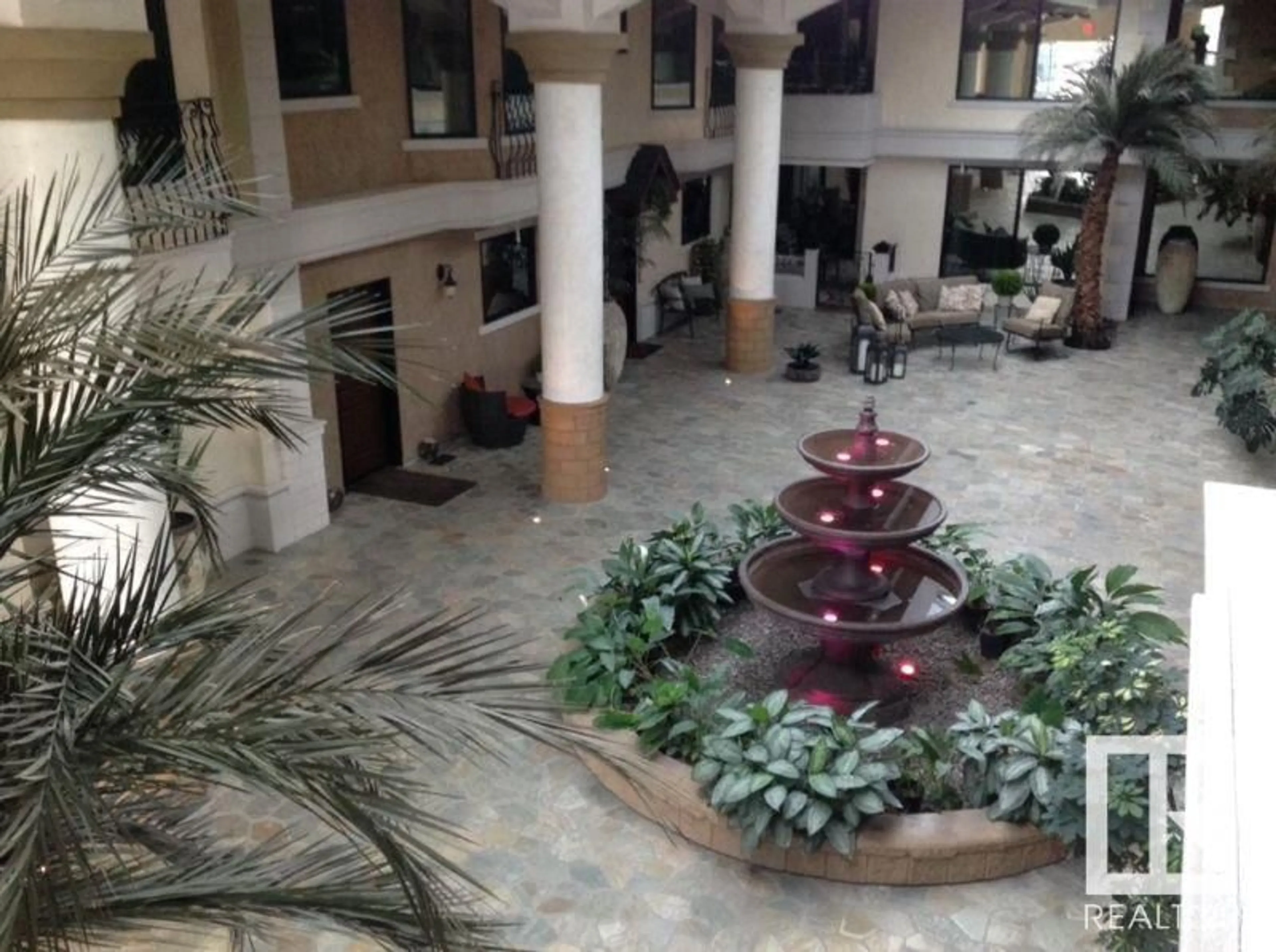 Lobby for #223 - 10142 111 ST NW, Edmonton Alberta T5K1K6