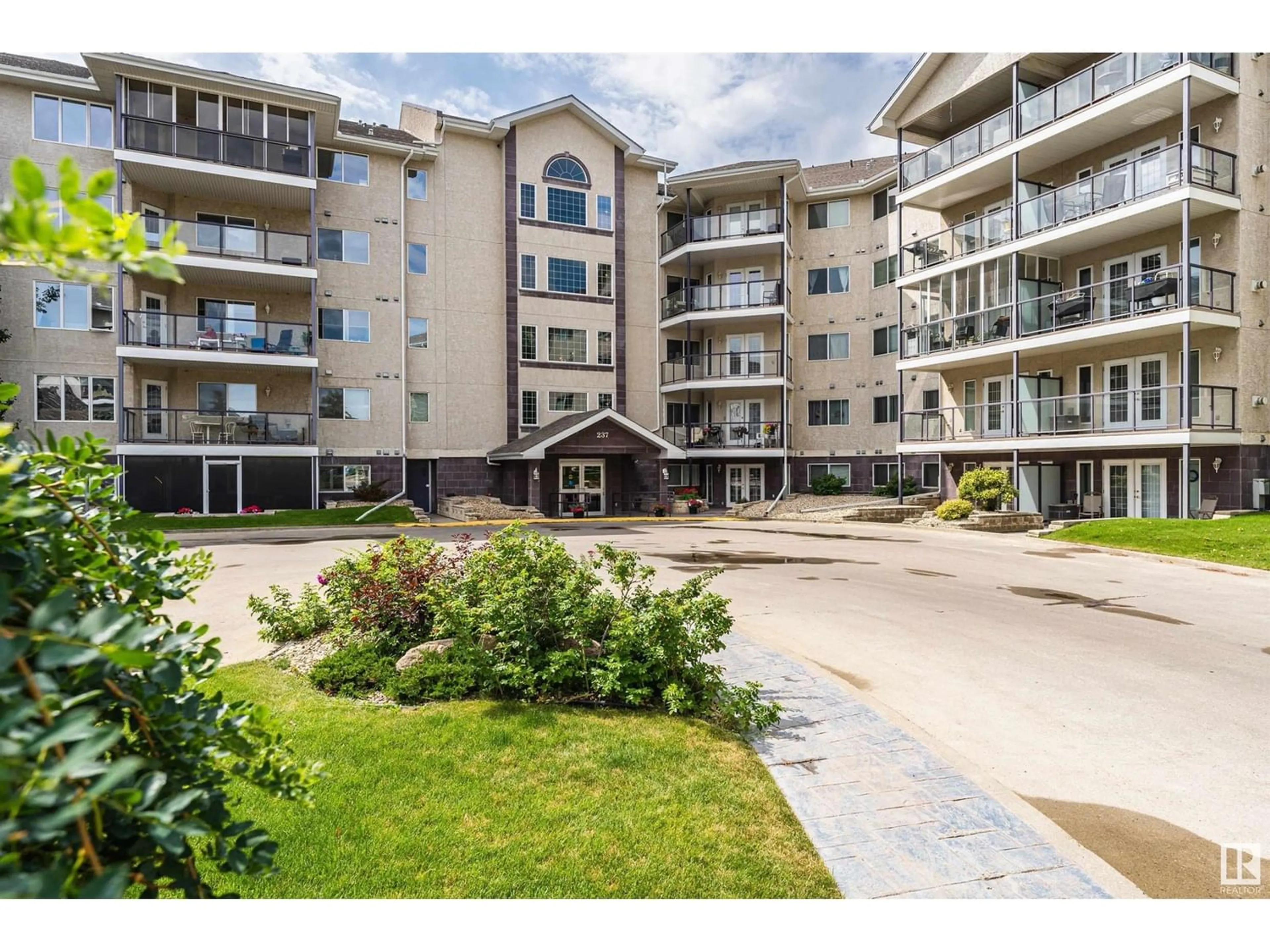 A pic from exterior of the house or condo for #108 237 YOUVILLE DR E NW, Edmonton Alberta T6L7G2