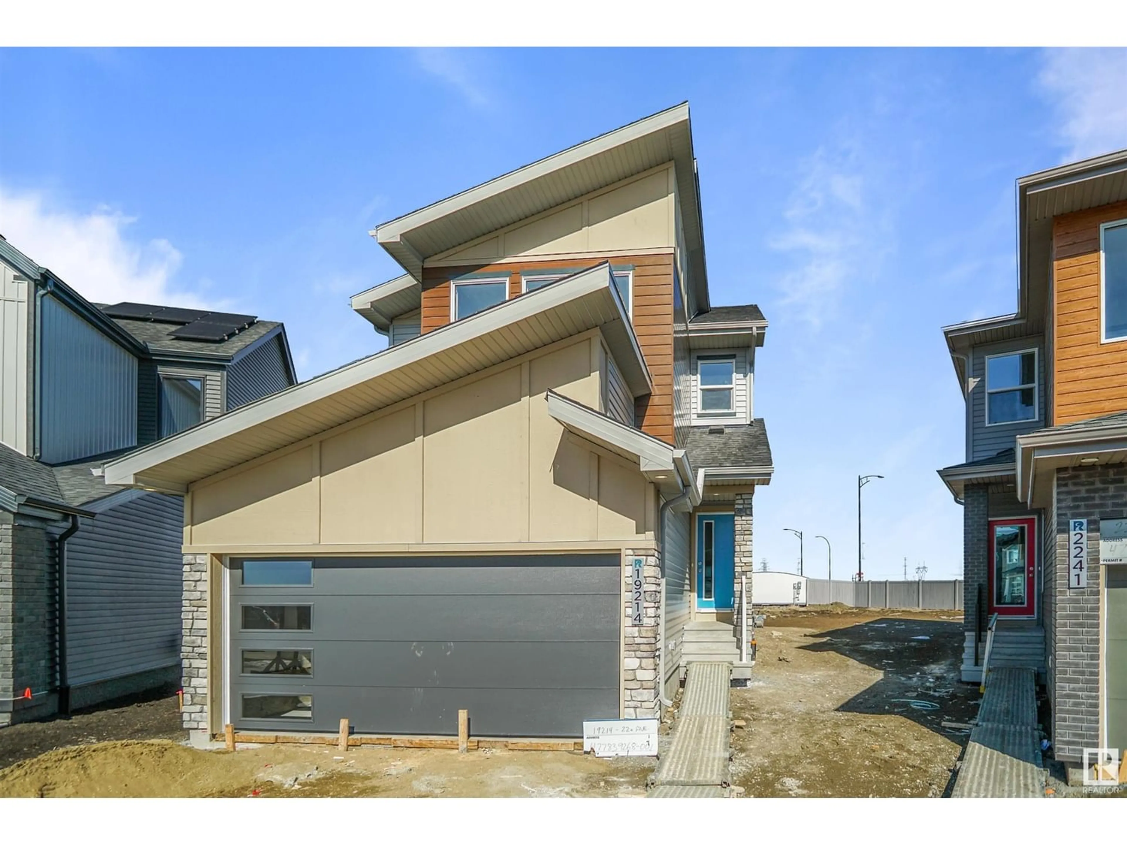 Frontside or backside of a home for 4660 177 AV NW, Edmonton Alberta T5Y4B7