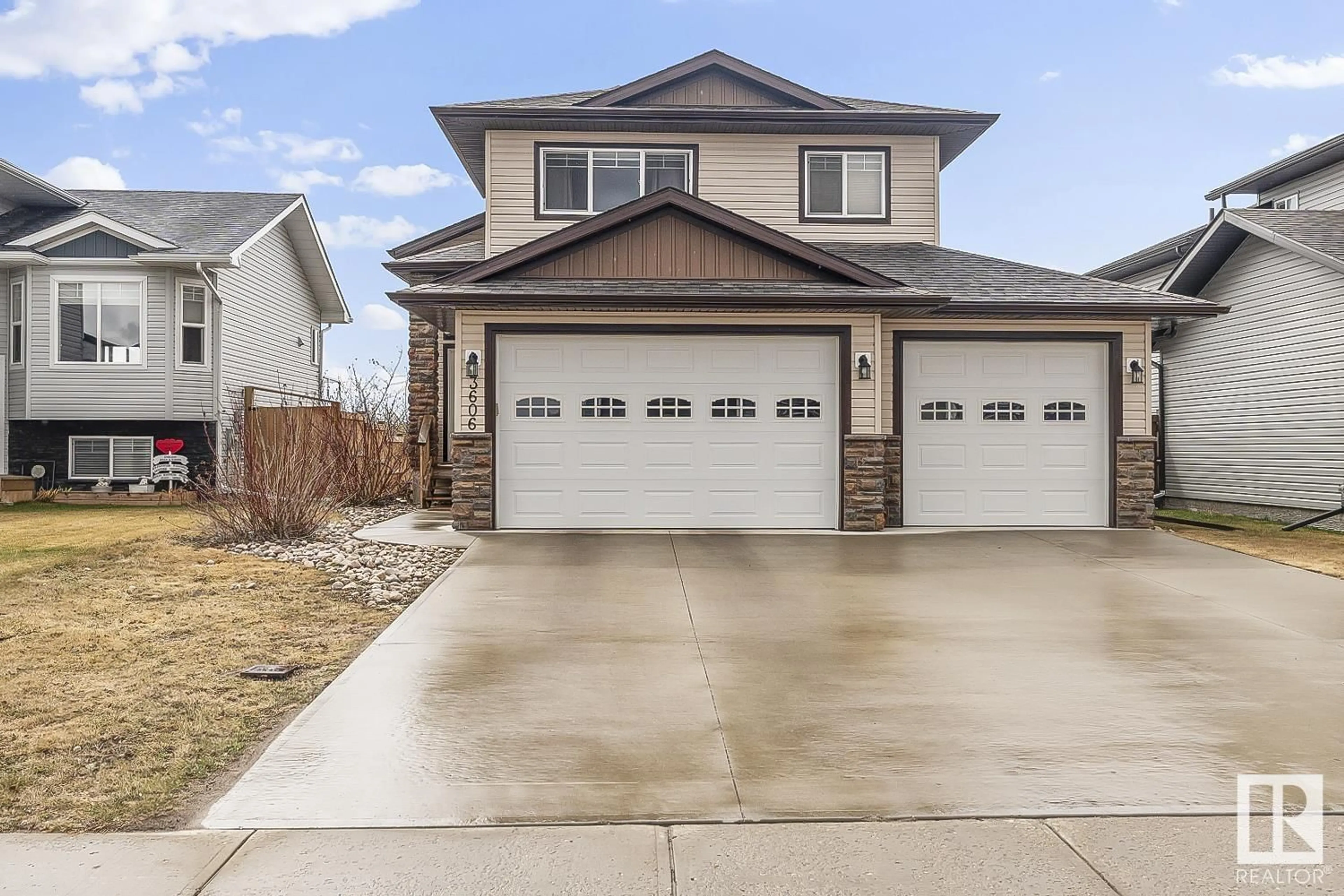 Home with vinyl exterior material, street for 3606 BEAU VISTA BV, Bonnyville Town Alberta T9N0C8