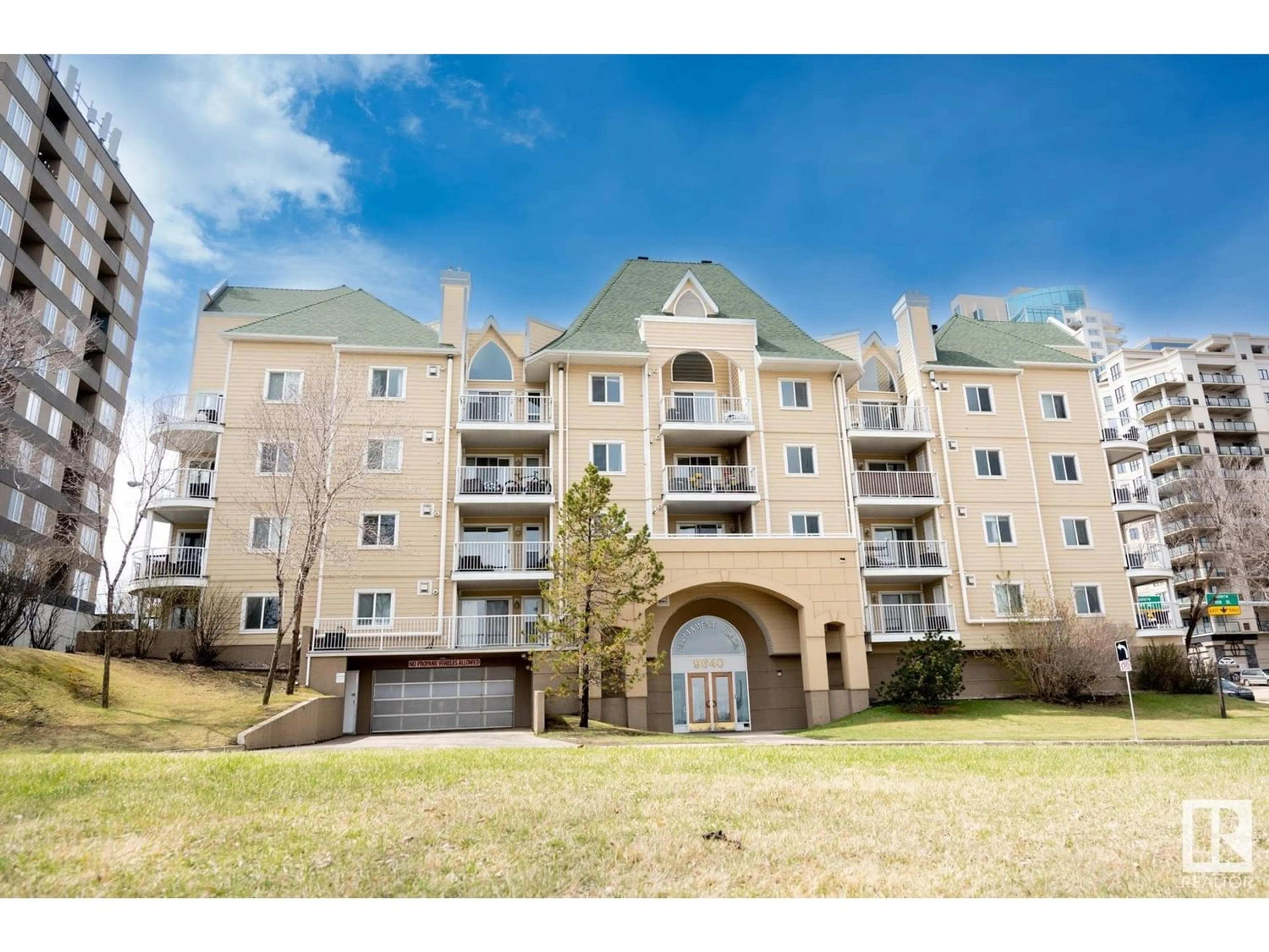 A pic from exterior of the house or condo for #110 9640 105 ST NW, Edmonton Alberta T5K0Z7