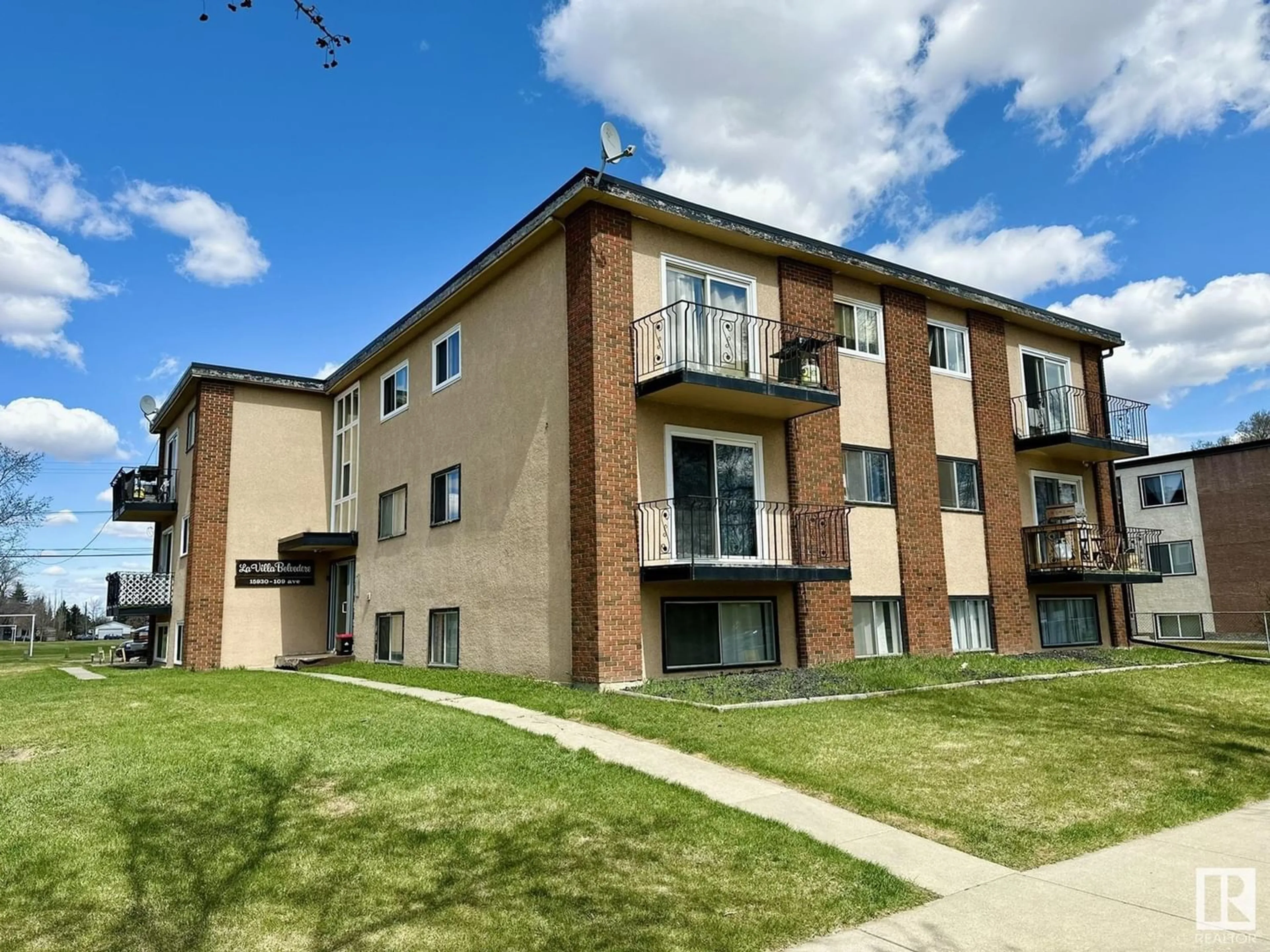 A pic from exterior of the house or condo for #102 15930 109 AV NW, Edmonton Alberta T5P1B7