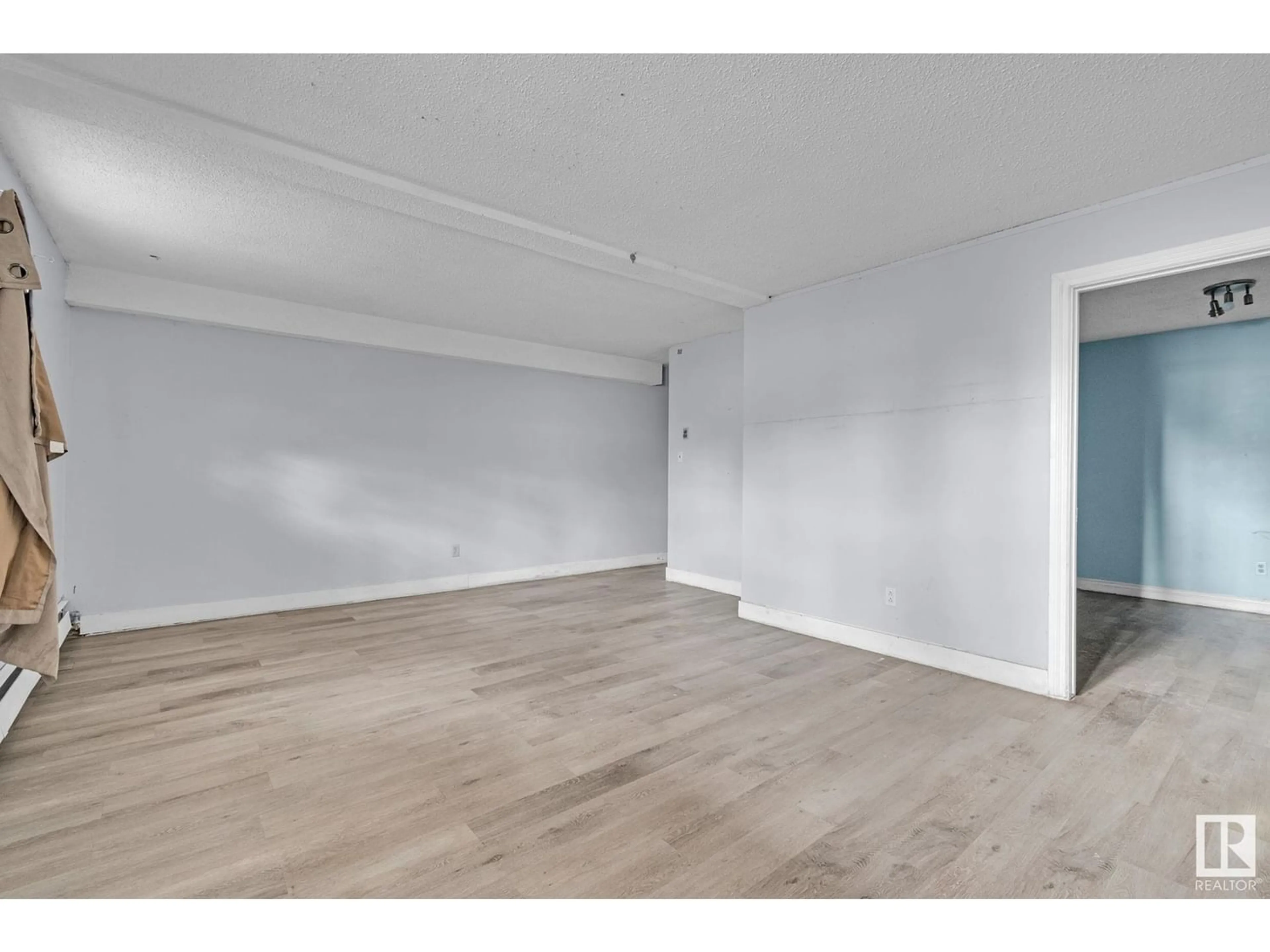 A pic of a room for #104 8527 82 AV NW, Edmonton Alberta T6C0Y7