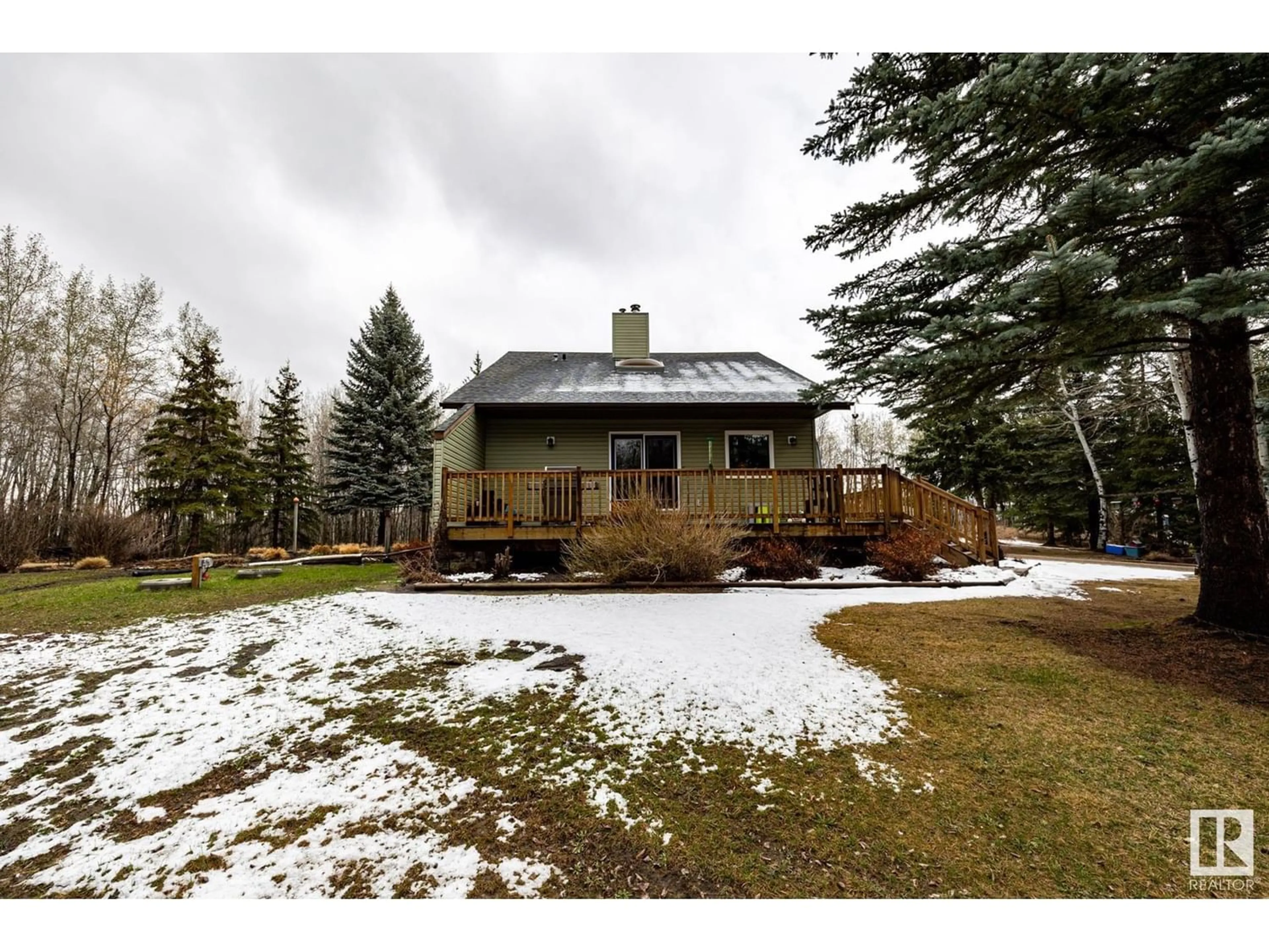 Cottage for #1 52437 RGE RD 21, Rural Parkland County Alberta T7Y2H1
