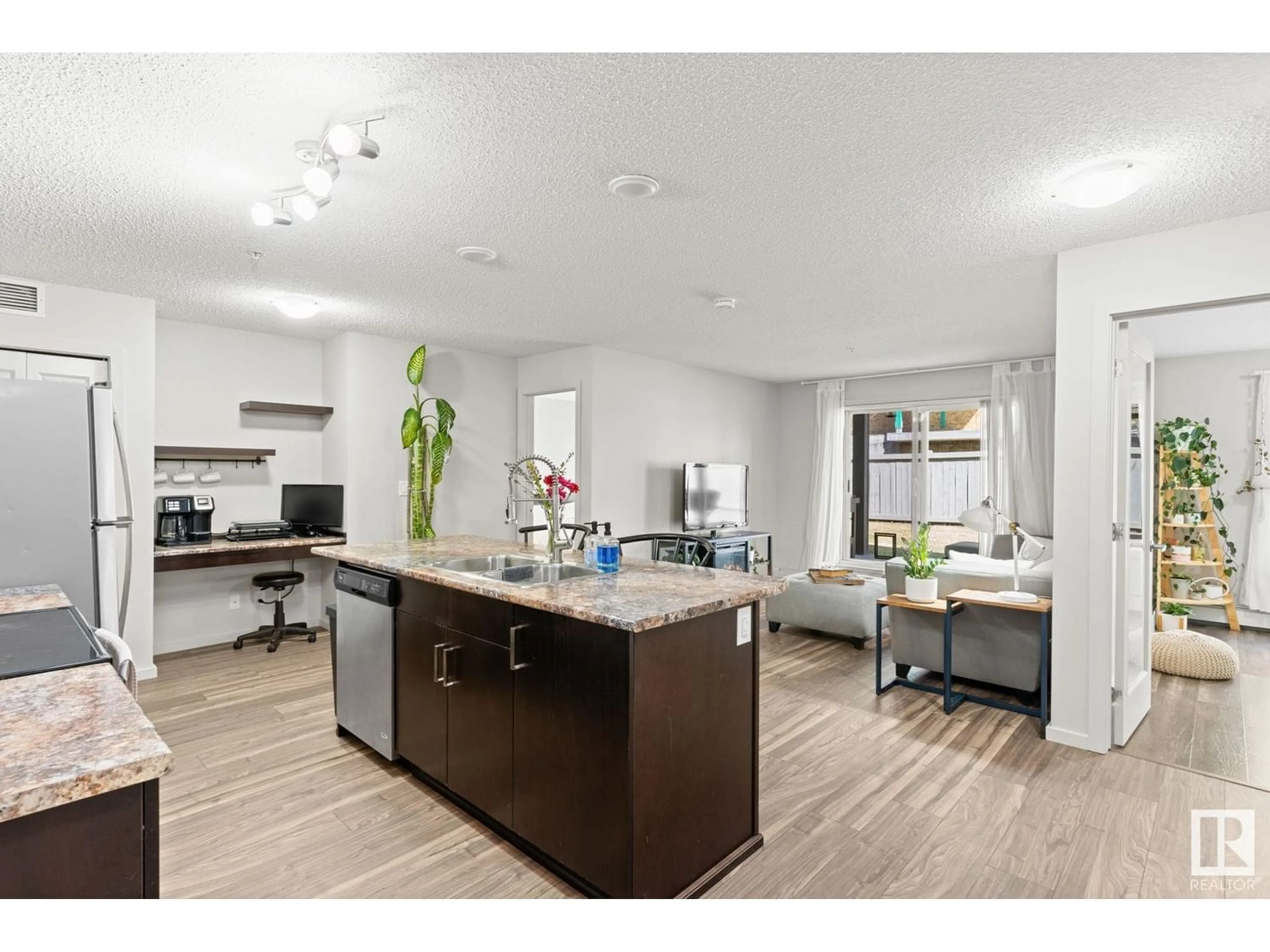 Contemporary kitchen for #133 5515 7 AV SW, Edmonton Alberta T6X2A8