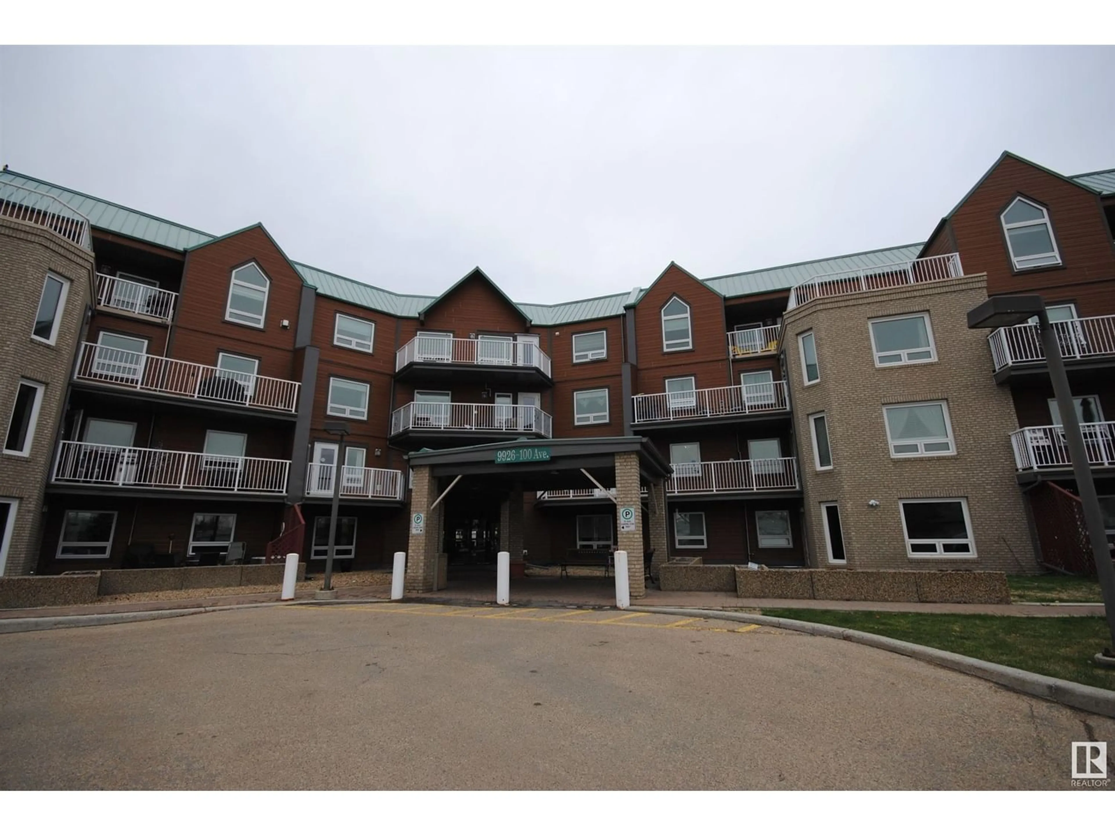A pic from exterior of the house or condo for #108 9926 100 AV, Fort Saskatchewan Alberta T8L4A3
