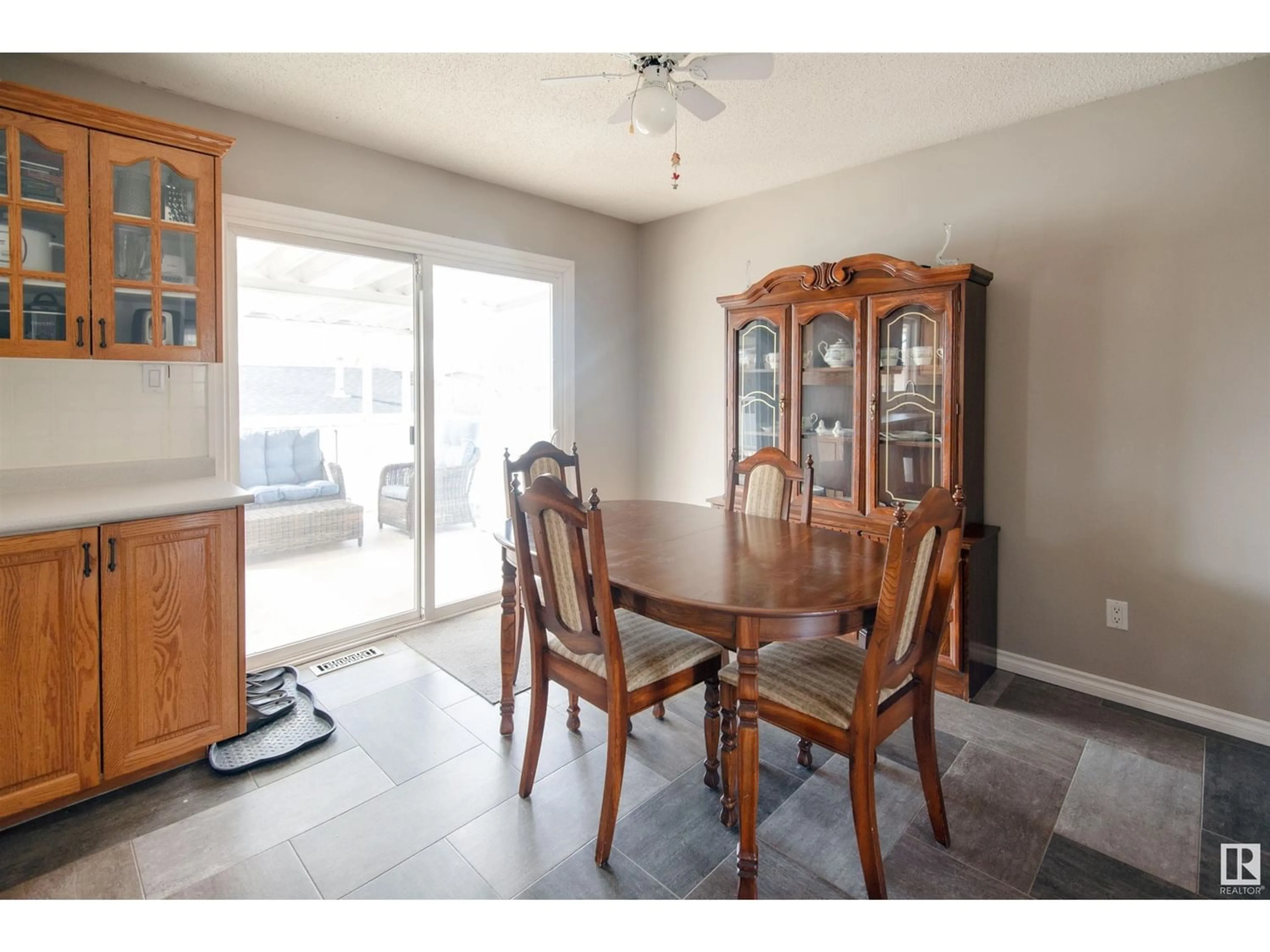 Dining room for 4304 44 AV, Bonnyville Town Alberta T9N1W7