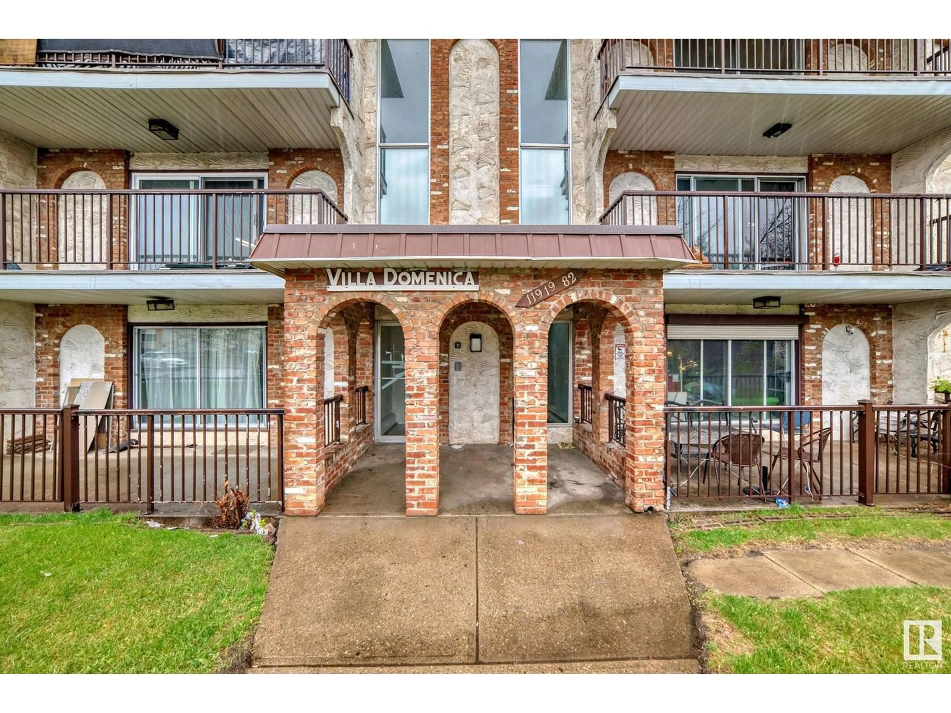 A pic from exterior of the house or condo for #304 11919 82 ST NW, Edmonton Alberta T5B2W4
