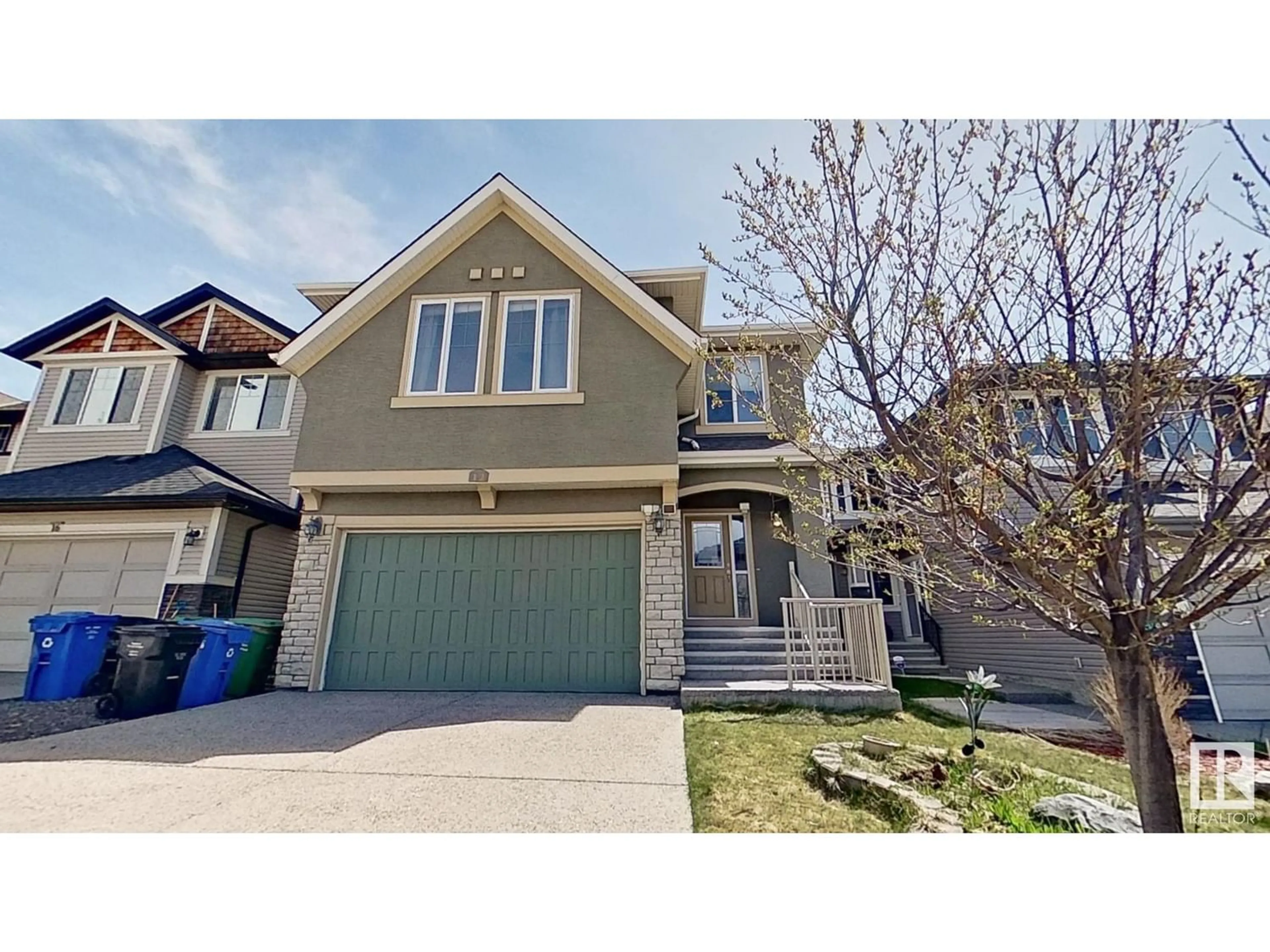 Frontside or backside of a home for 12 Evansview PA NW, Calgary Alberta T3P0J4