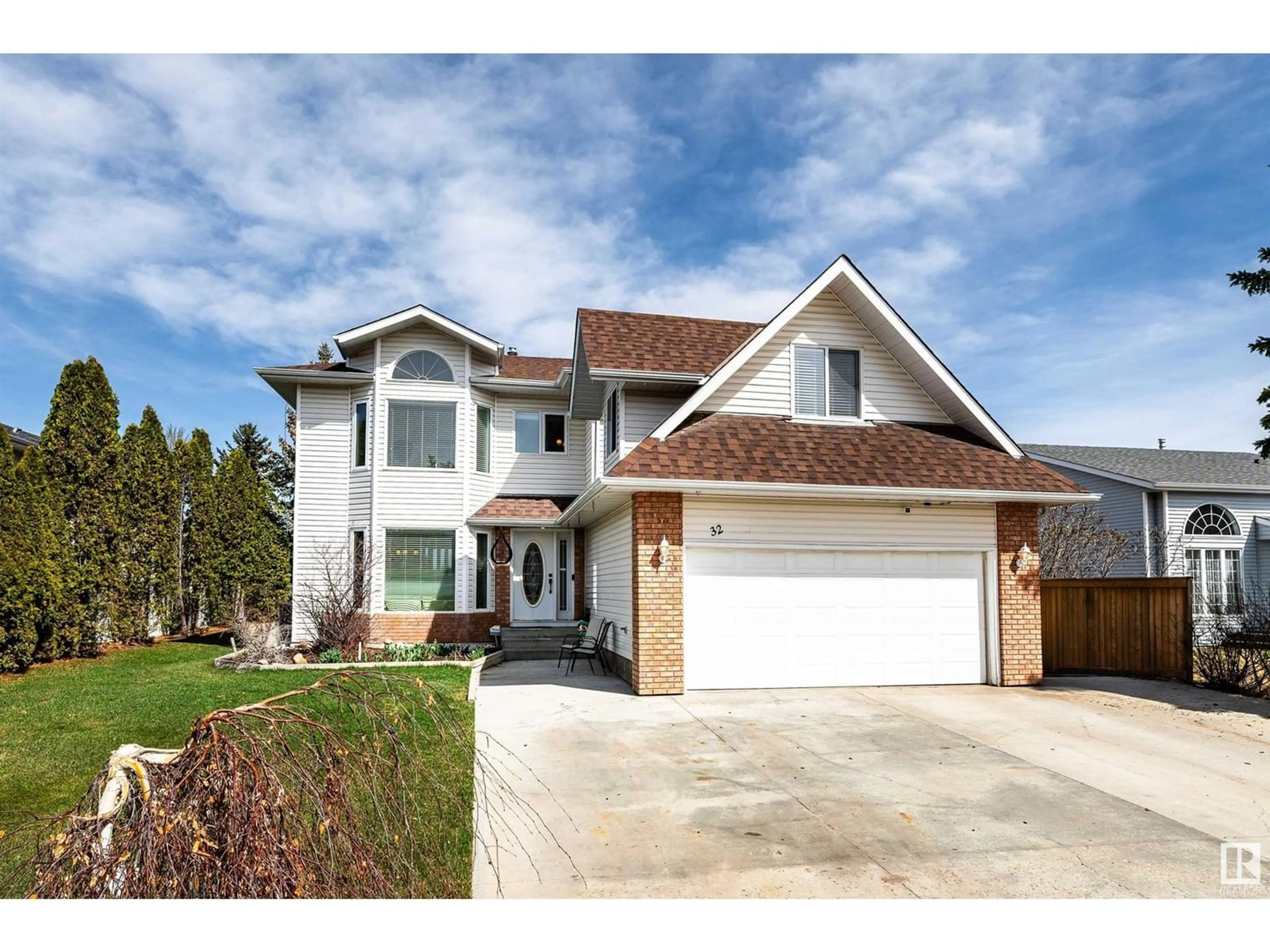 Frontside or backside of a home for 32 MILL RD, Cardiff Alberta T8R1N5