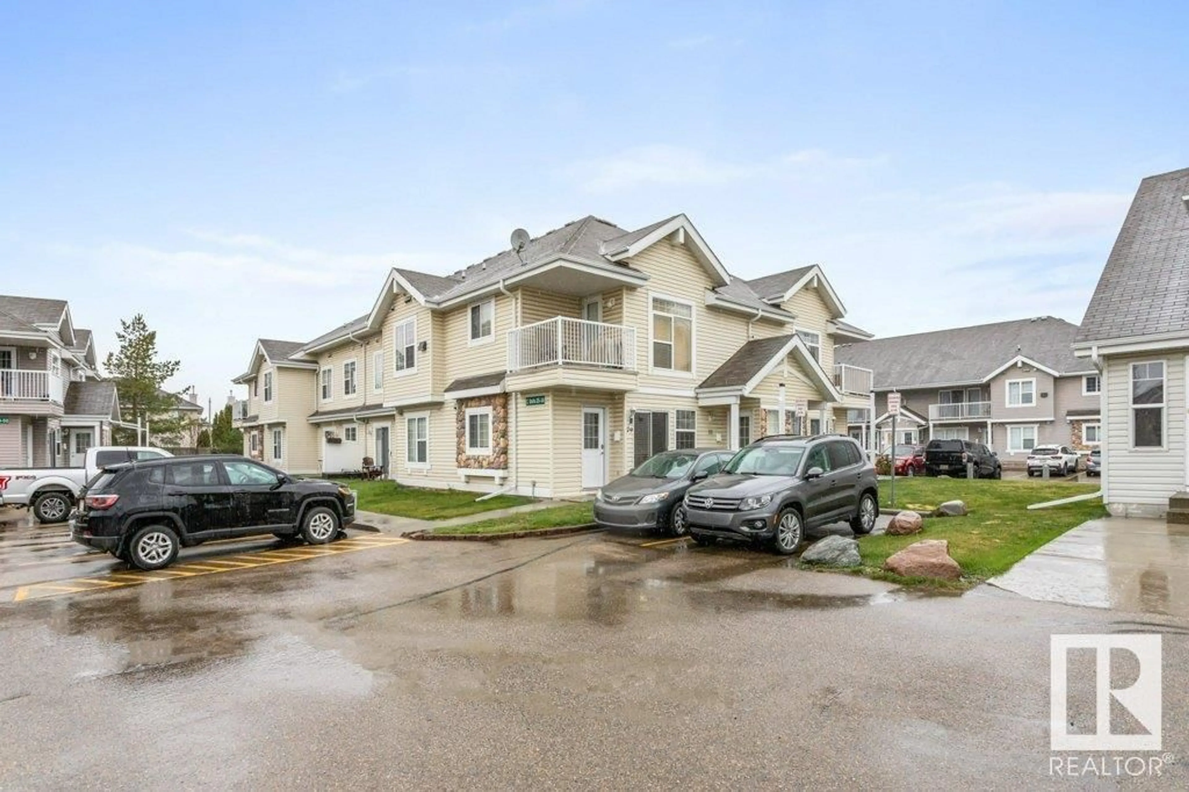 A pic from exterior of the house or condo for #29 150 EDWARDS DR SW, Edmonton Alberta T6X1M4