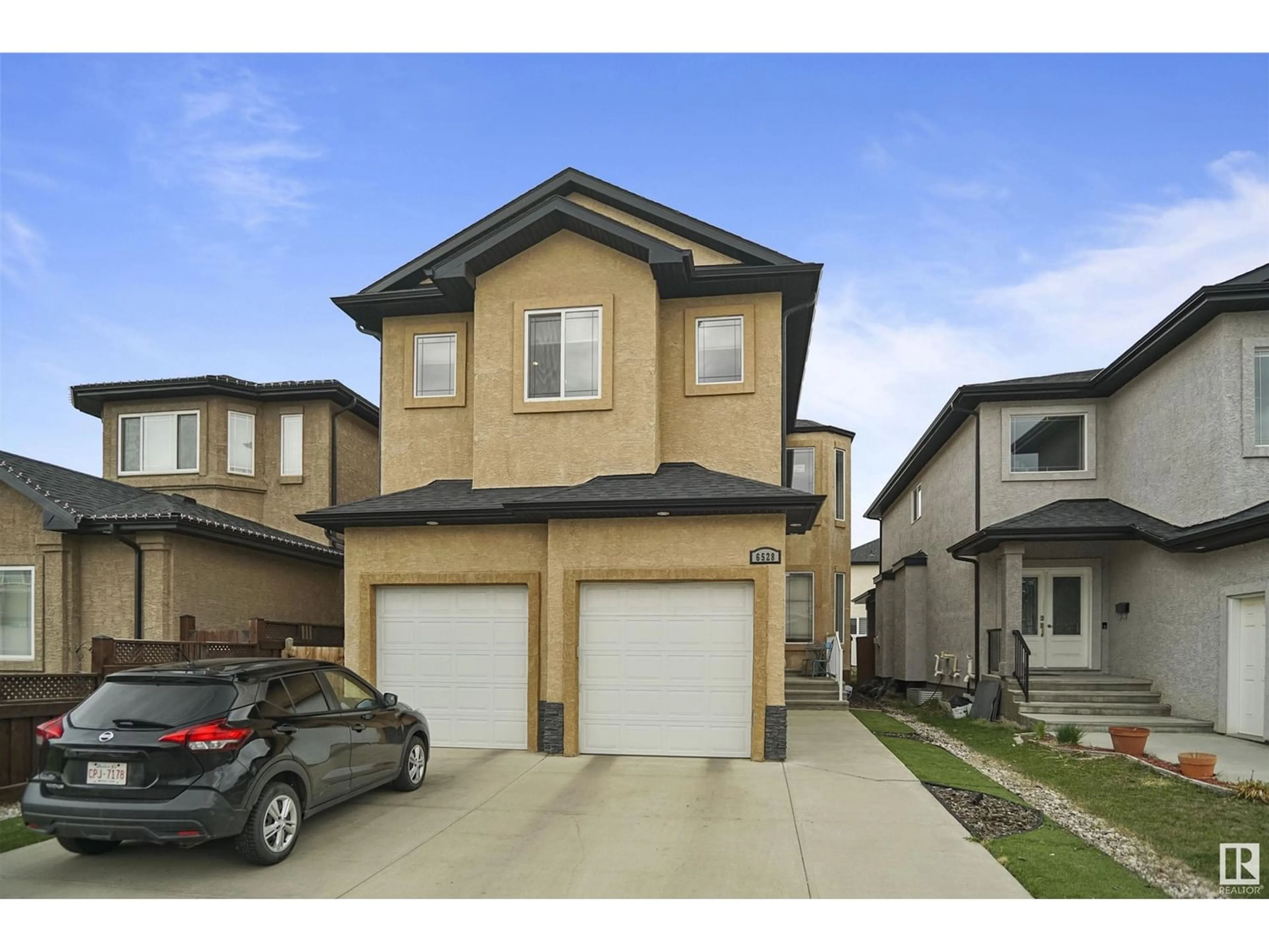 A pic from exterior of the house or condo for 6528 172 AV NW, Edmonton Alberta T5Y3R1