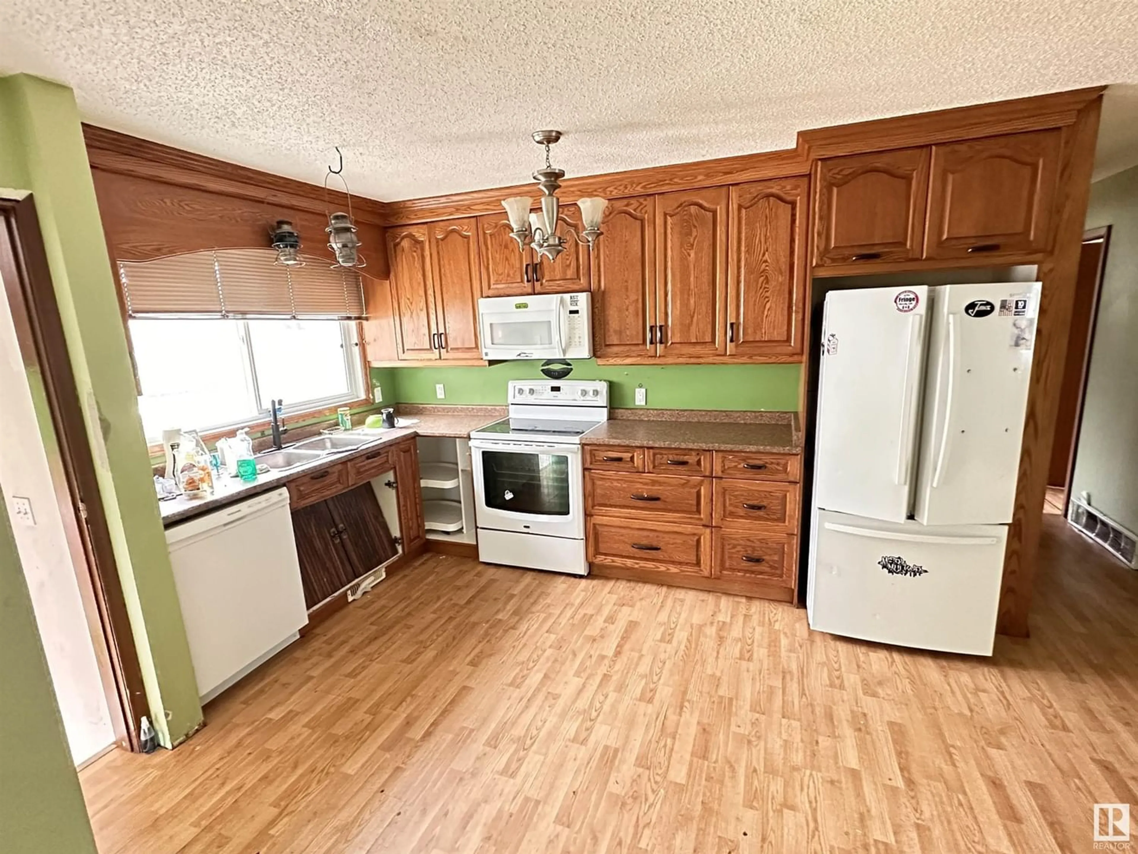 Kitchen for 10384 107A AV, Westlock Alberta T7P1J5