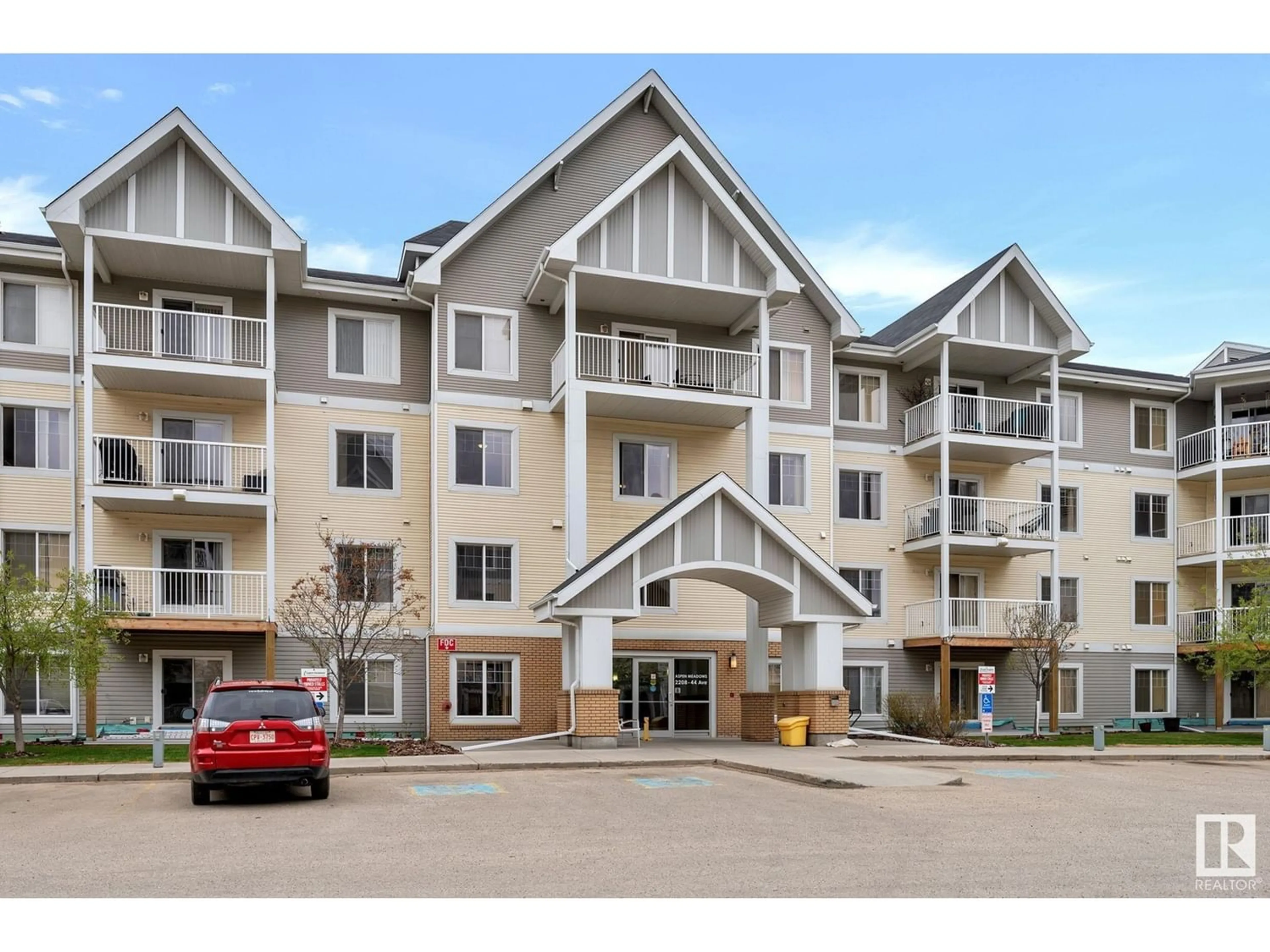 A pic from exterior of the house or condo for #302 2208 44 AV NW, Edmonton Alberta T6T0G6