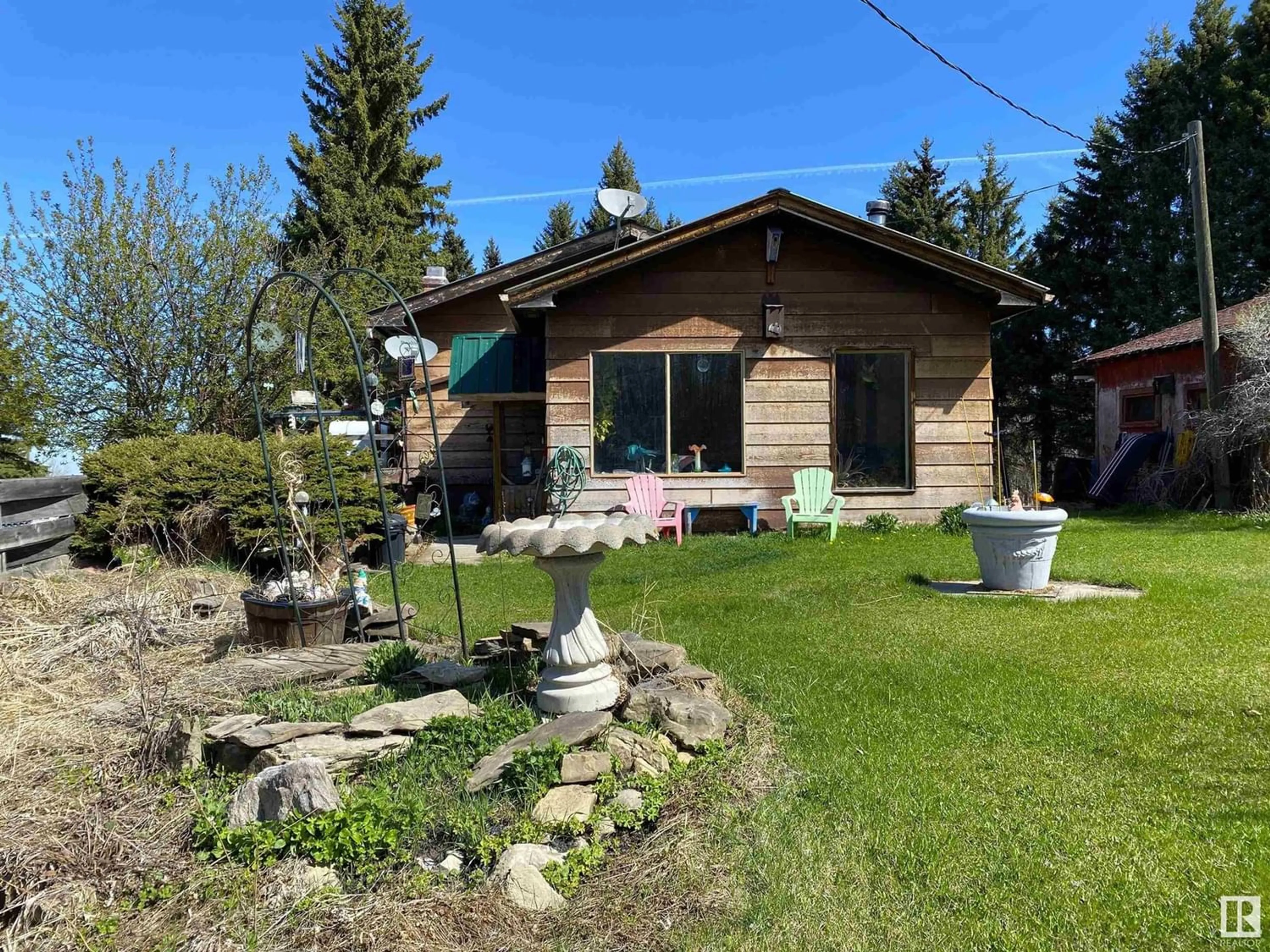 Outside view for 463081 RGE RD 34, Rural Wetaskiwin County Alberta T0C2X0