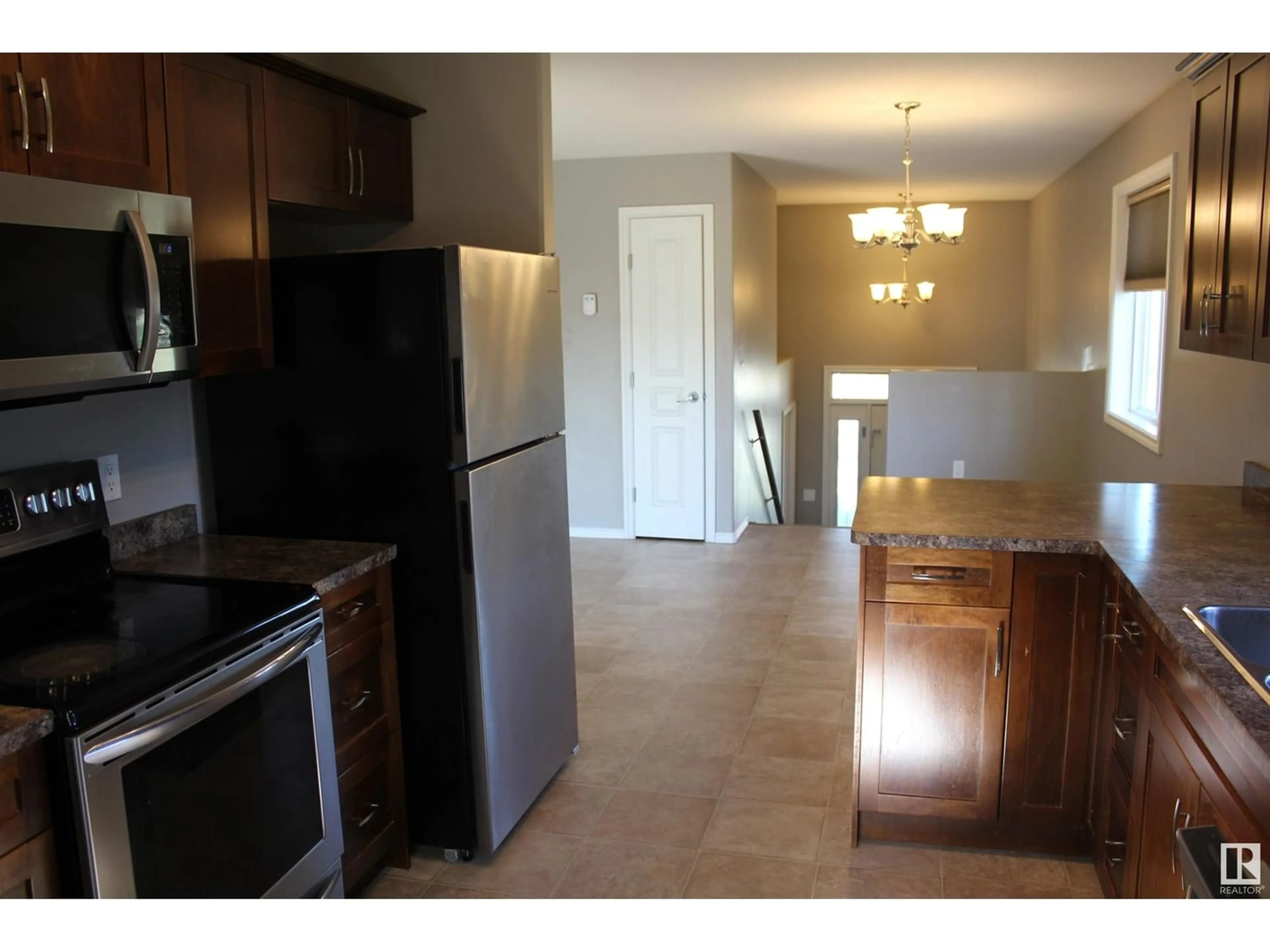 Standard kitchen, wood floors, cottage for 5533 49 ST, Elk Point Alberta T0A1A0