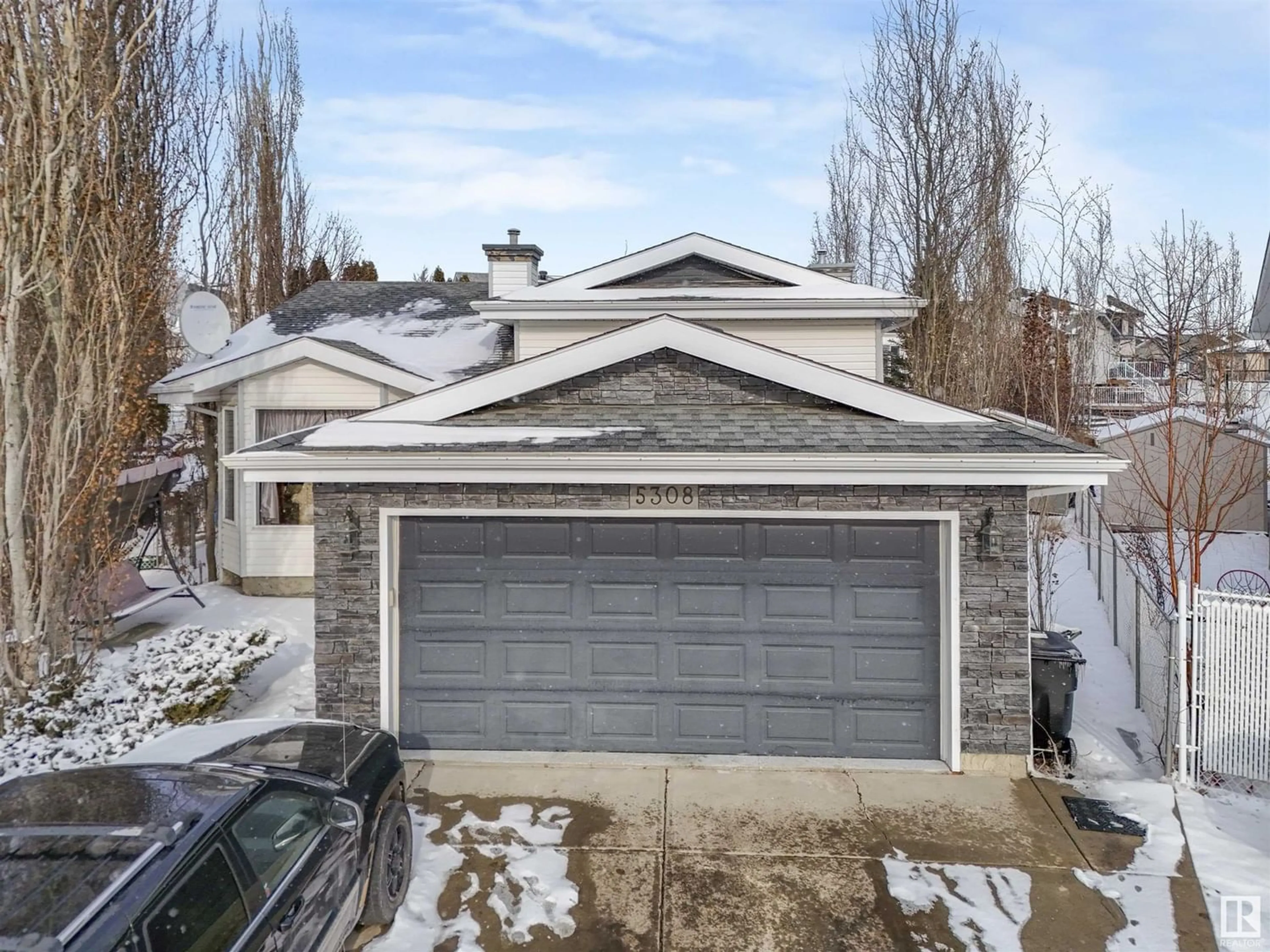 Frontside or backside of a home for 5308 155 AV NW, Edmonton Alberta T5Y2S6