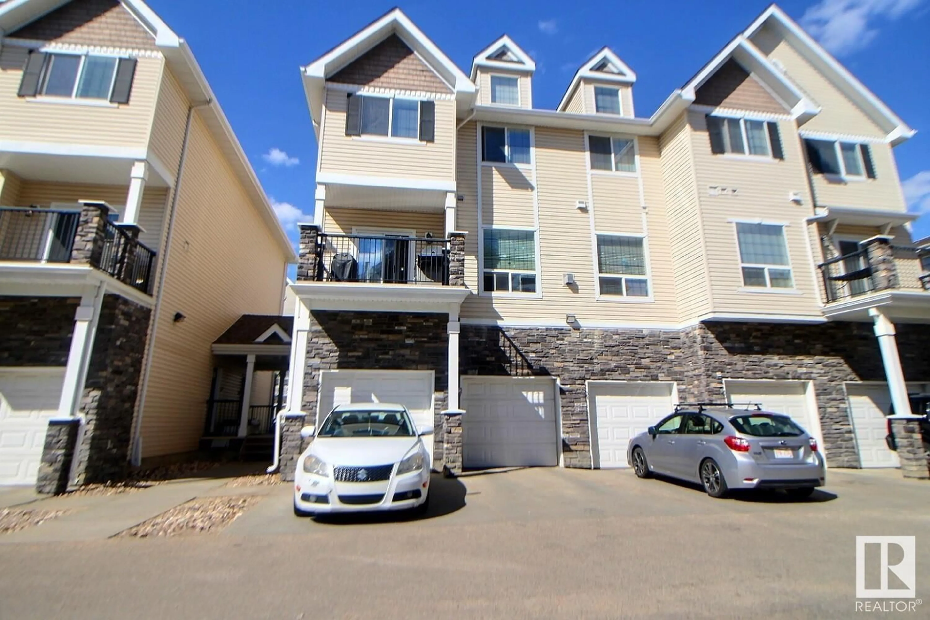 A pic from exterior of the house or condo for #56 7293 SOUTH TERWILLEGAR DR NW, Edmonton Alberta T6R0N5