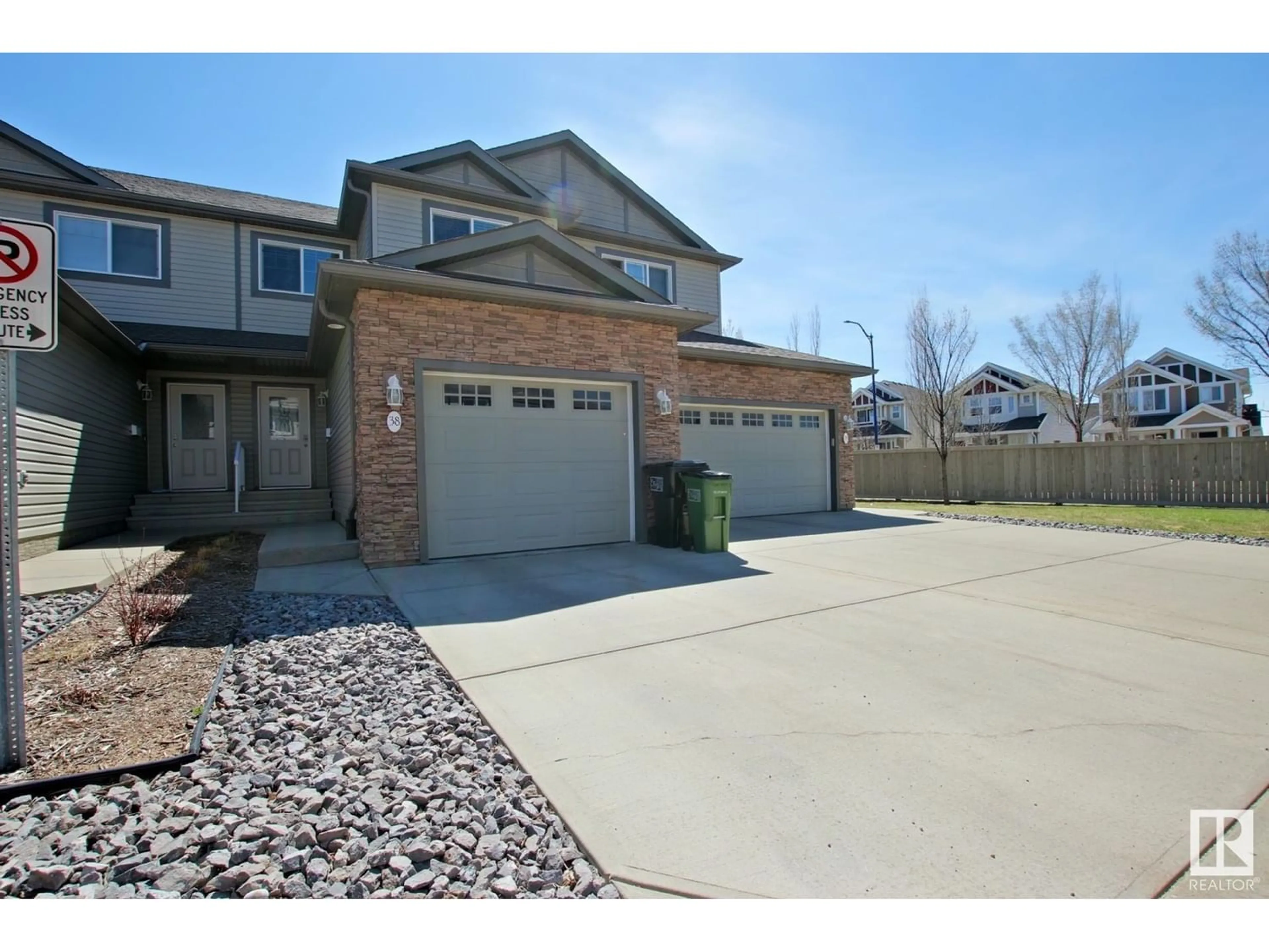 A pic from exterior of the house or condo for #38 2005 70 ST SW, Edmonton Alberta T6X0T9