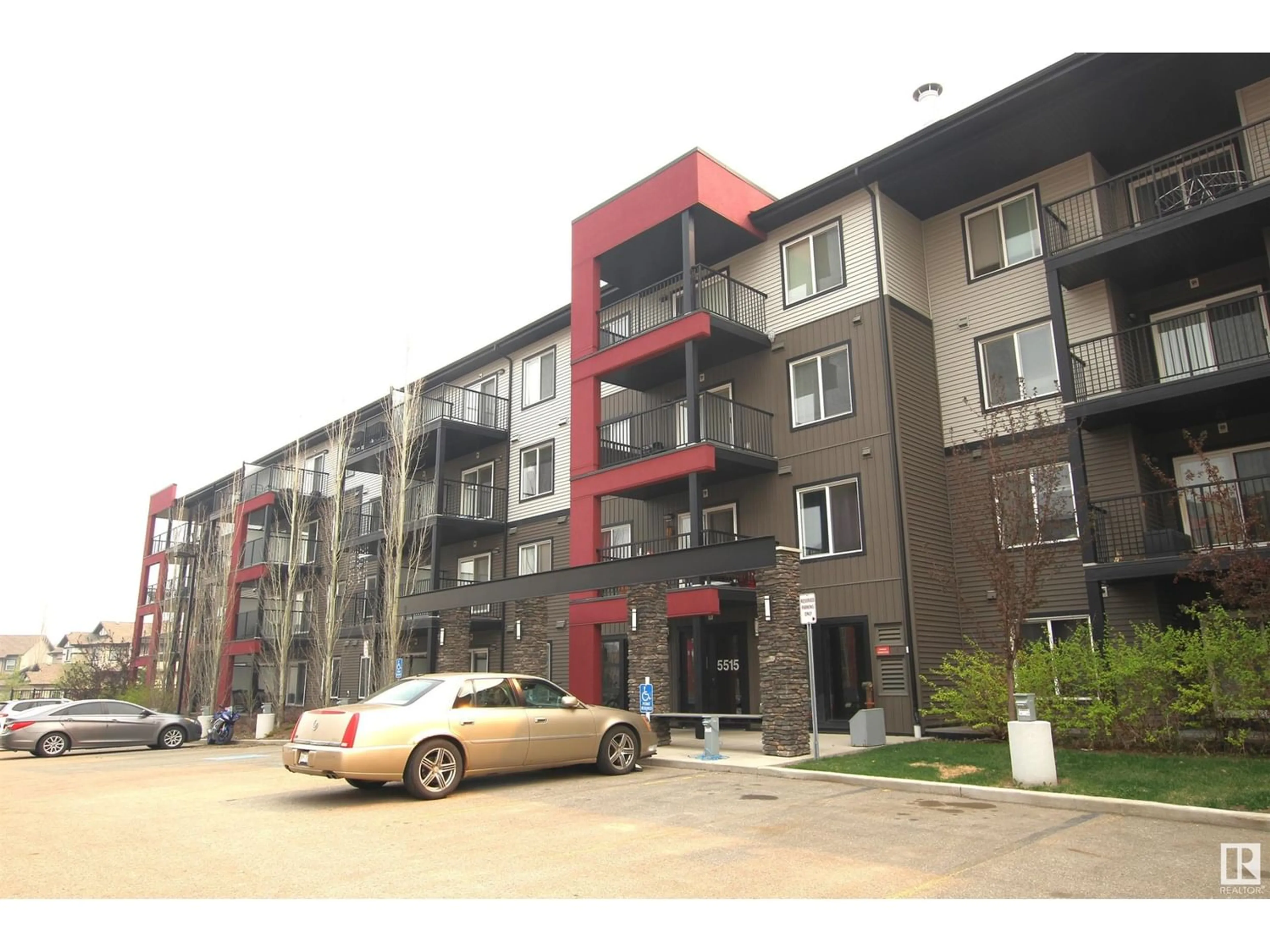 A pic from exterior of the house or condo for #132 5515 7 AV SW, Edmonton Alberta T6X2A8