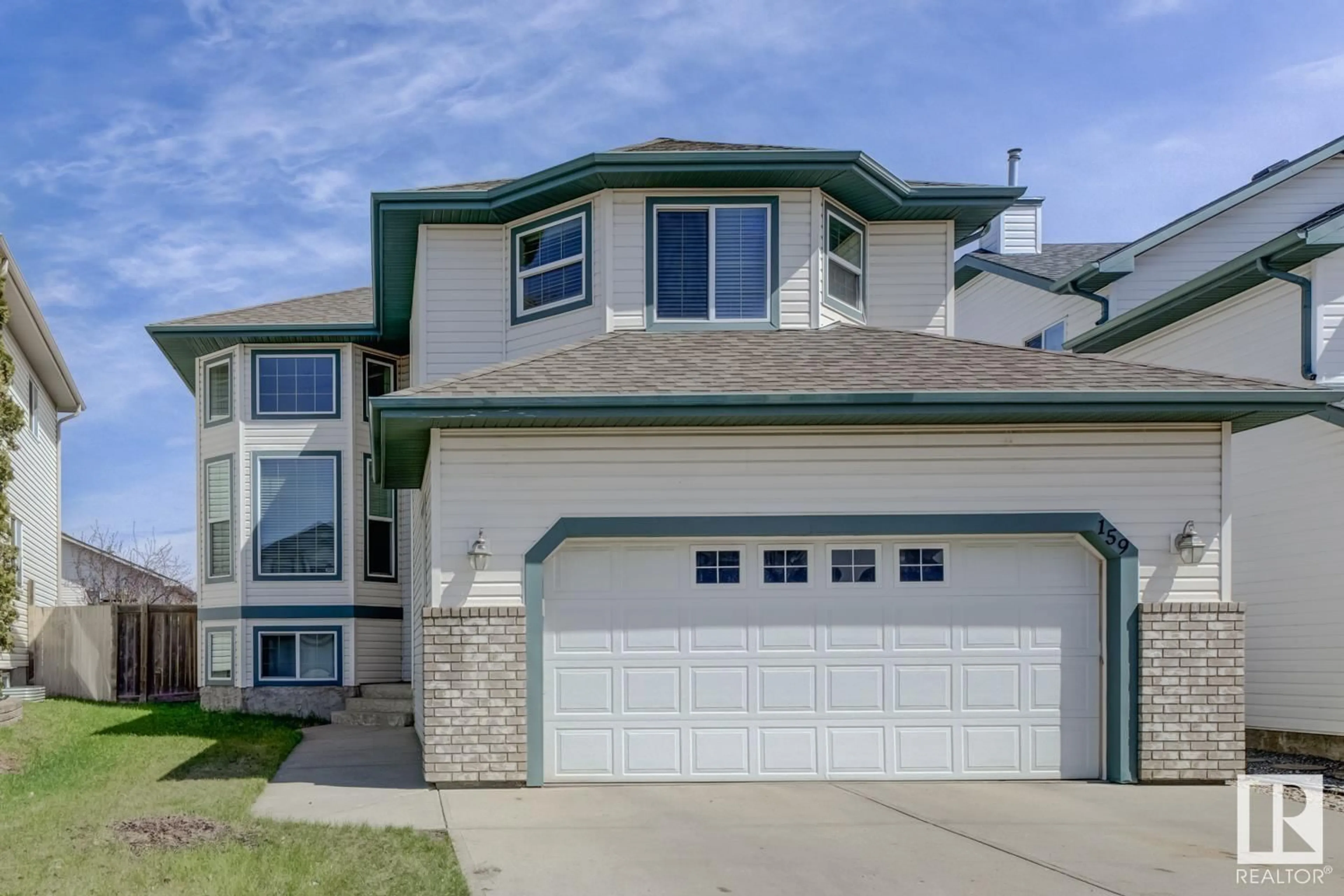 Frontside or backside of a home for 159 COTE CR NW, Edmonton Alberta T6V1L4