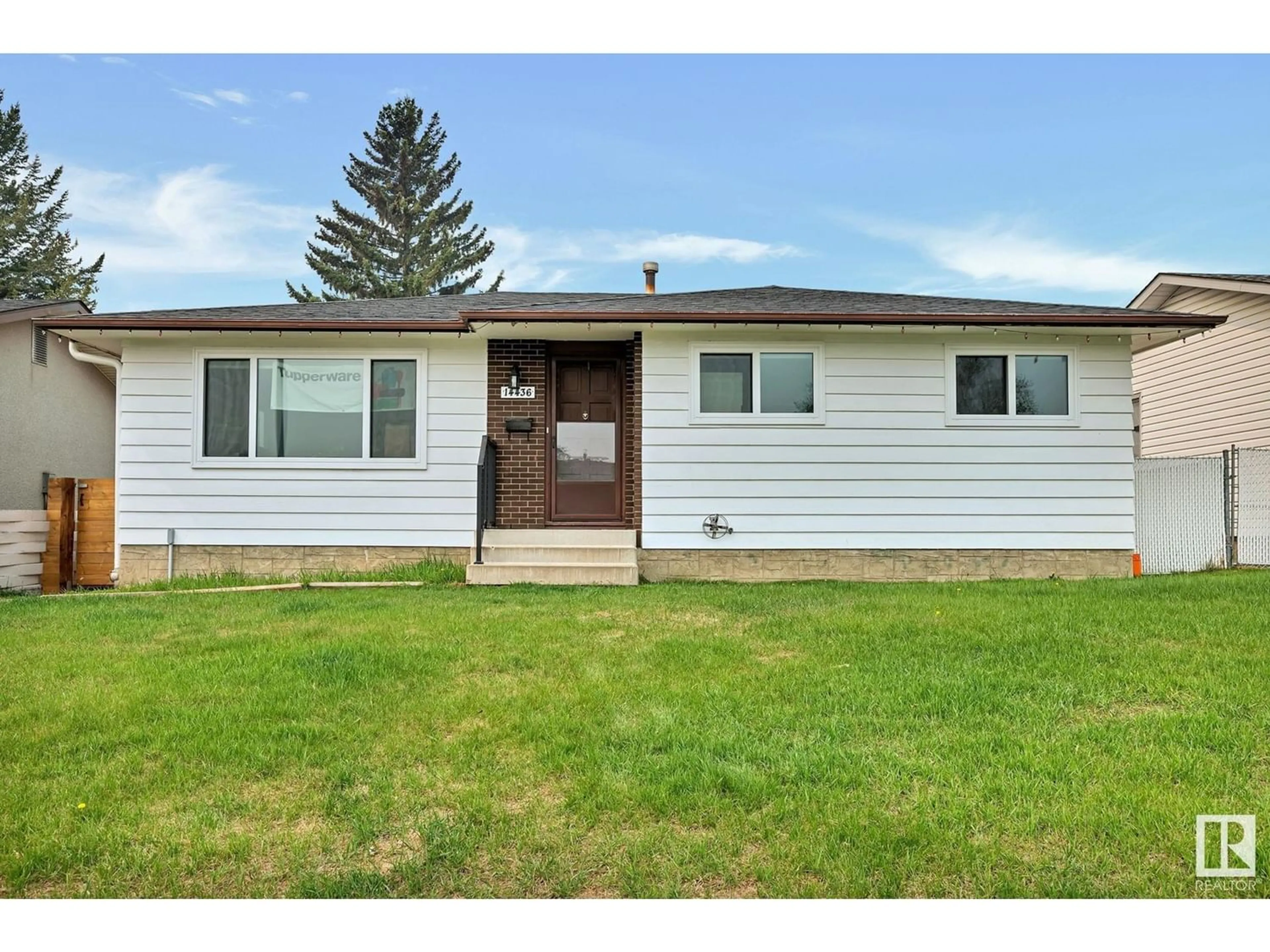 Frontside or backside of a home for 14436 65 ST NW, Edmonton Alberta T5A2C7