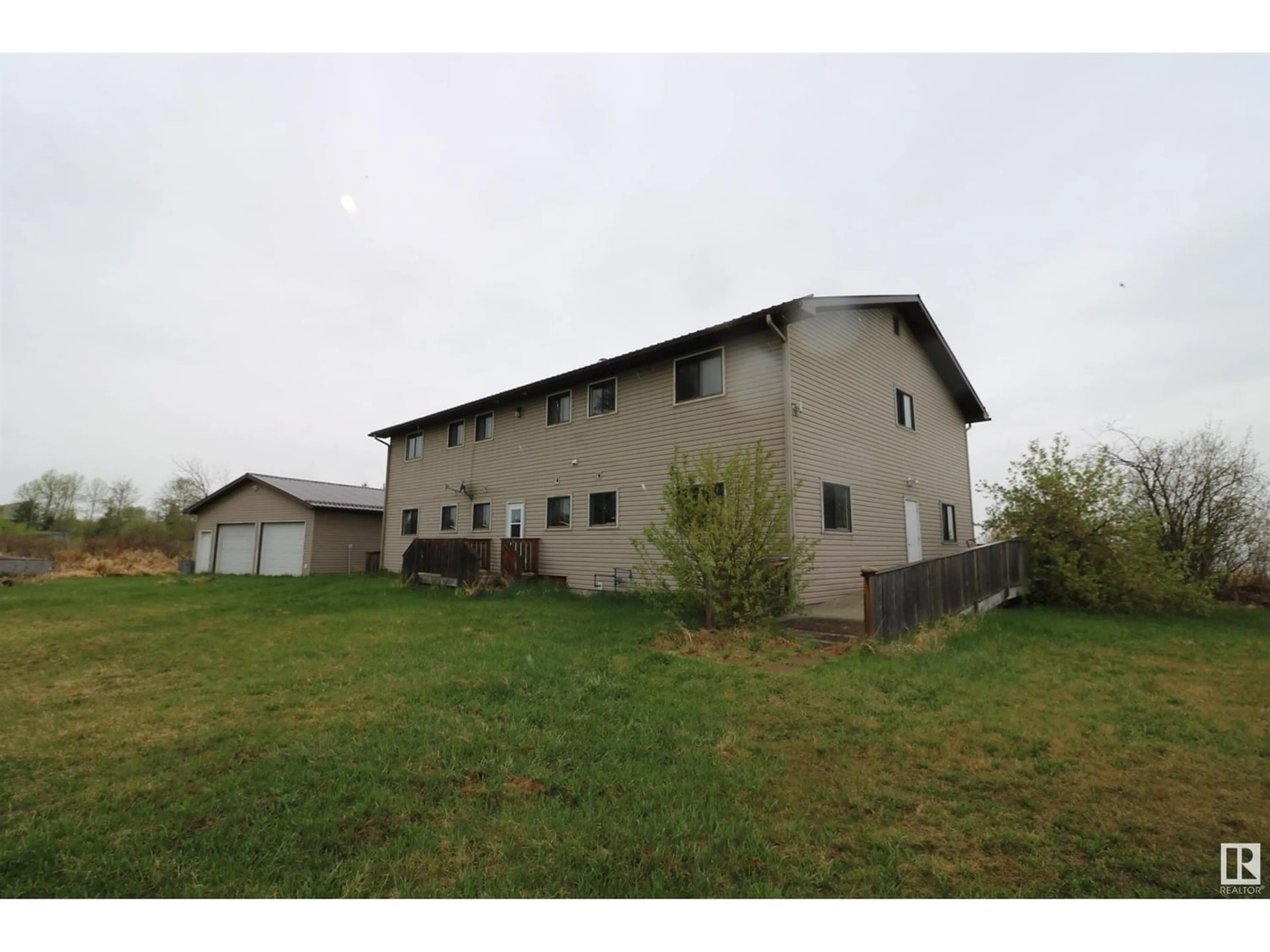 Frontside or backside of a home for 220 3510 Ste Anne Trail, Rural Lac Ste. Anne County Alberta T0E0A0