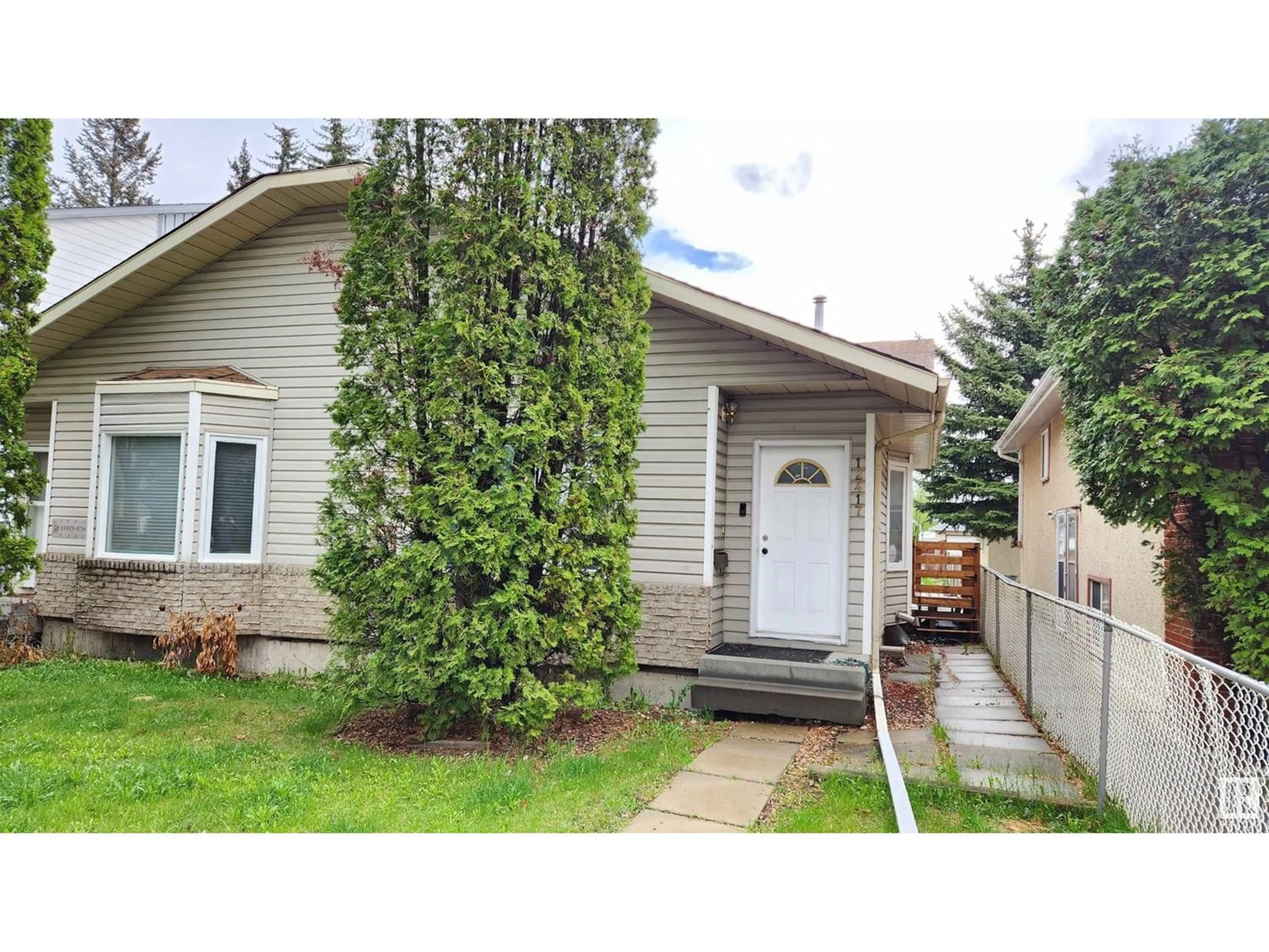 Frontside or backside of a home for 12417 87 ST NW, Edmonton Alberta T5B3P6