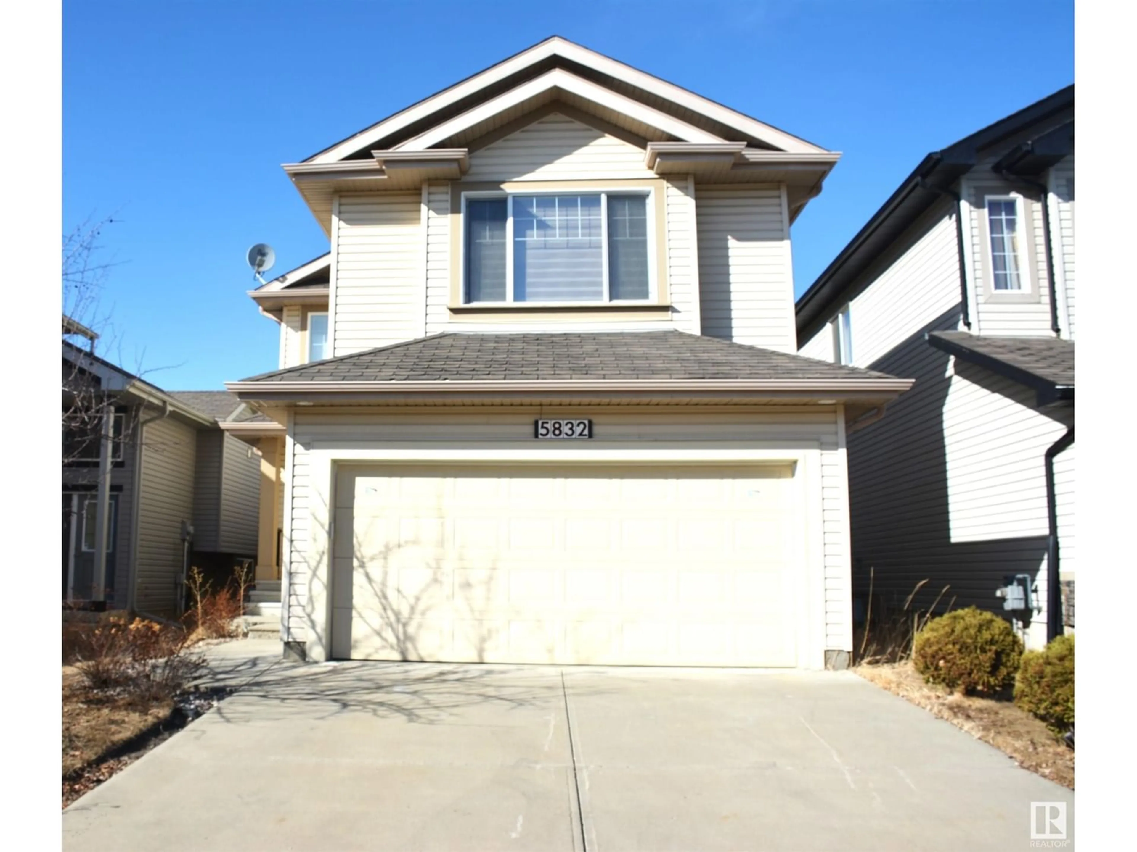 Frontside or backside of a home for 5832 8 AV SW, Edmonton Alberta T5E2M9