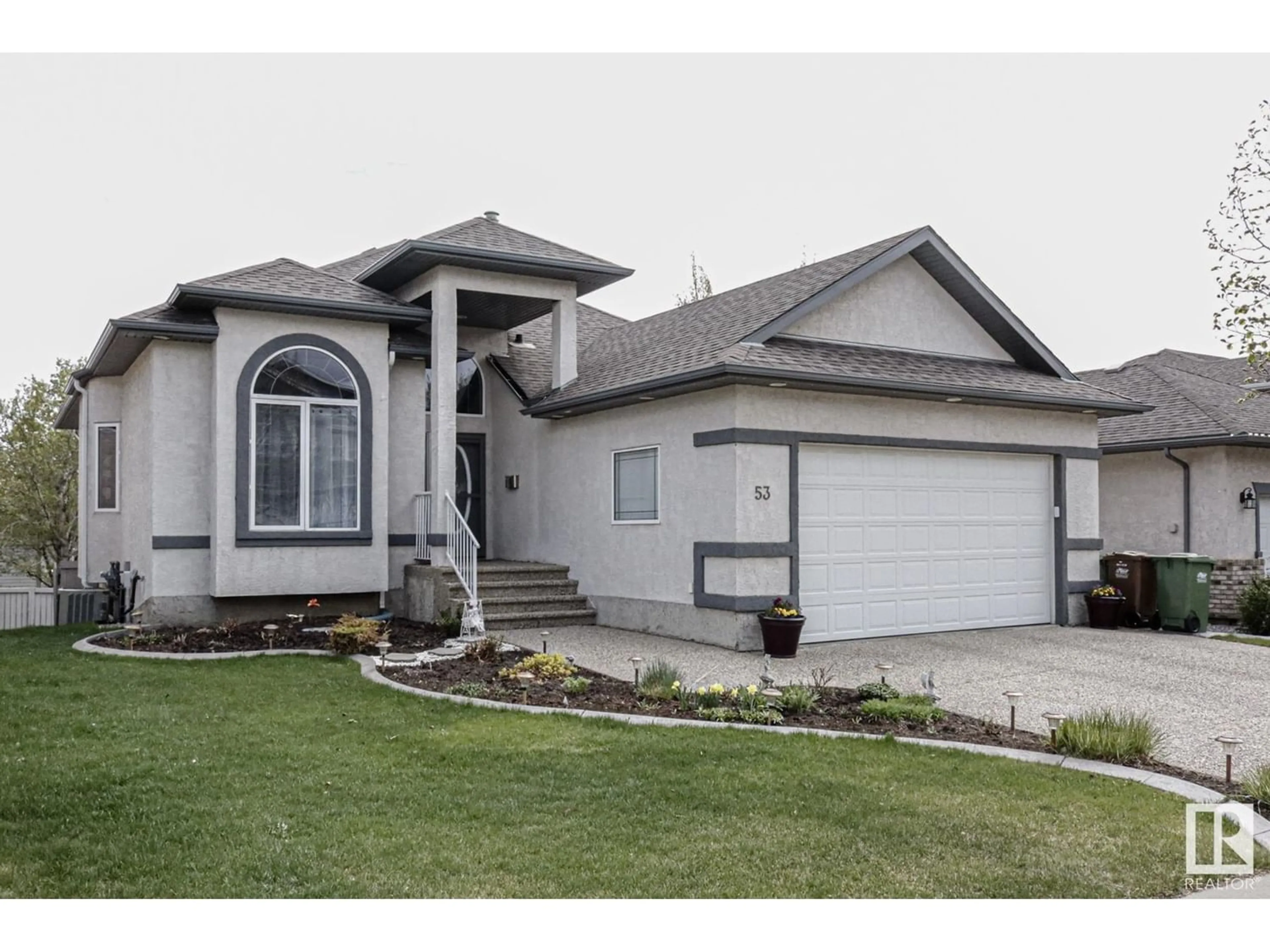 Frontside or backside of a home for 53 Kendall CR, St. Albert Alberta T8N7C2