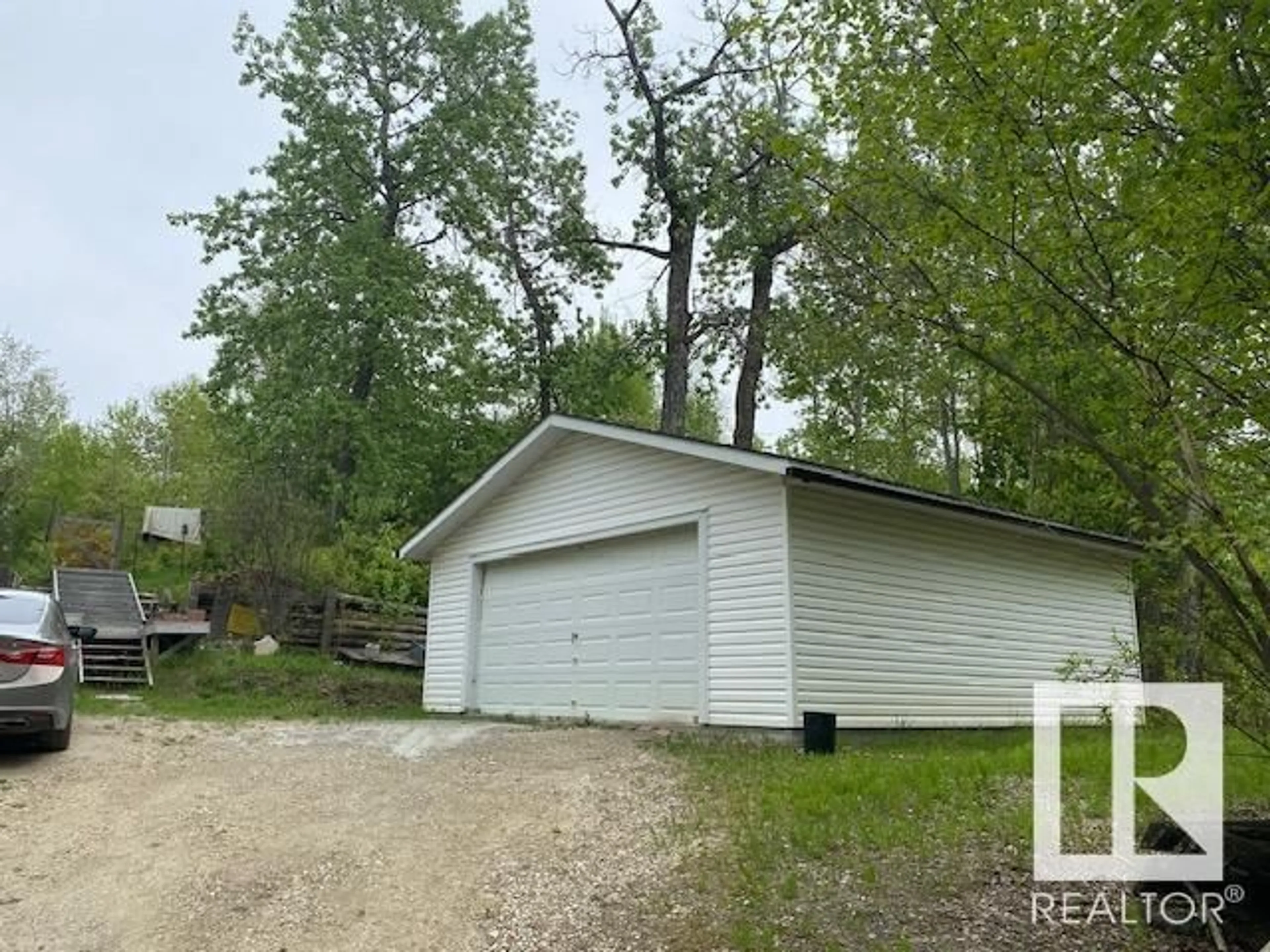 Shed for 205 54425 St Anne Trail, Rural Lac Ste. Anne County Alberta T0E0A0