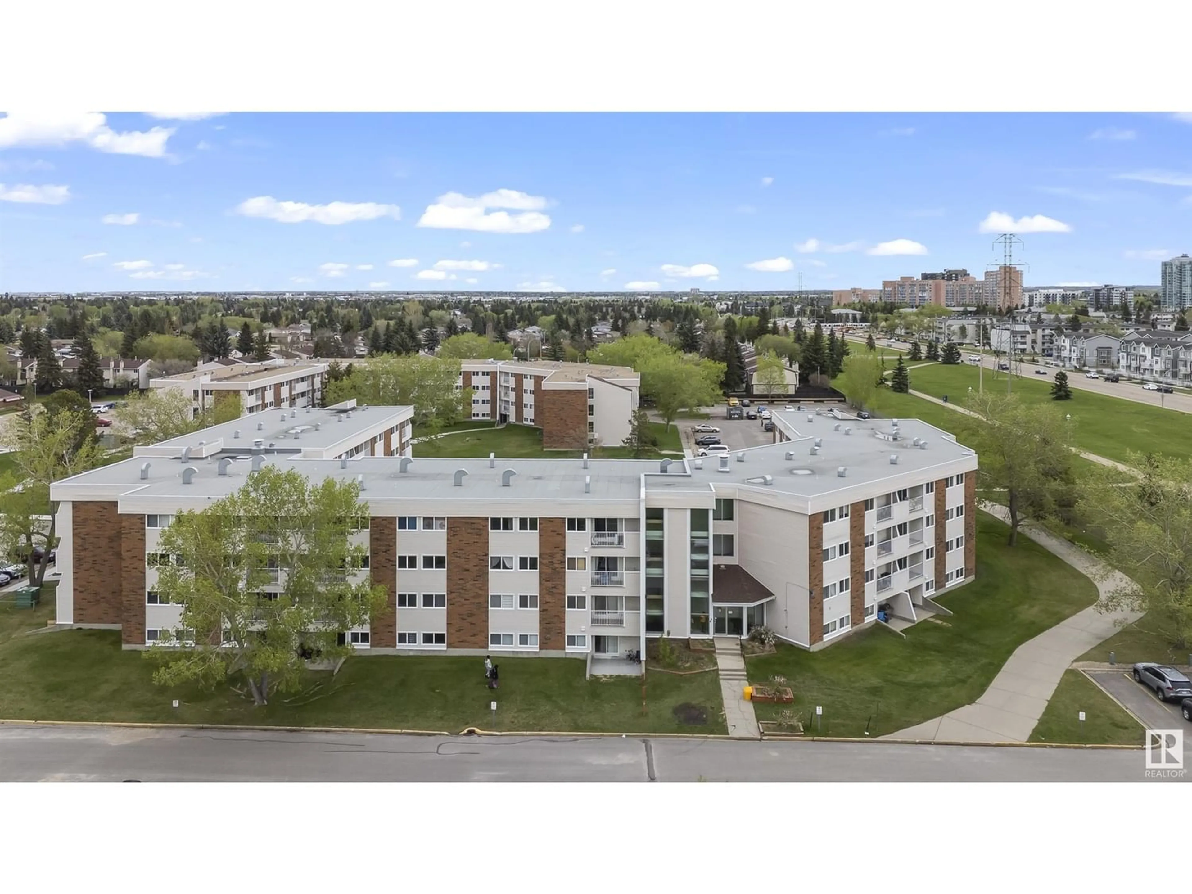 A pic from exterior of the house or condo for #8 11265 31 AV NW, Edmonton Alberta T6J3V7